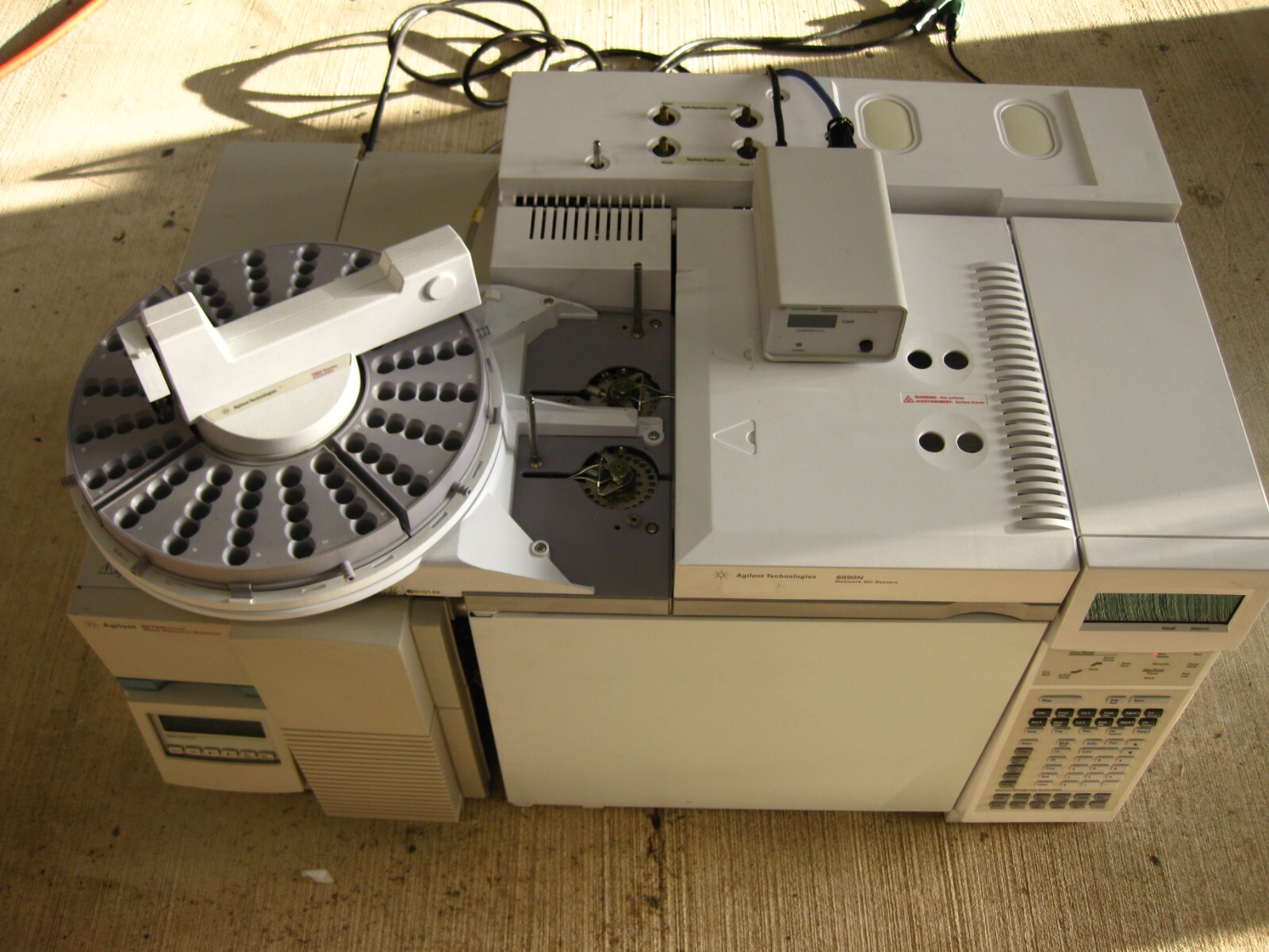 Agilent 6890N 5973N Diffusion Pump GCMS System 60 Days Warranty