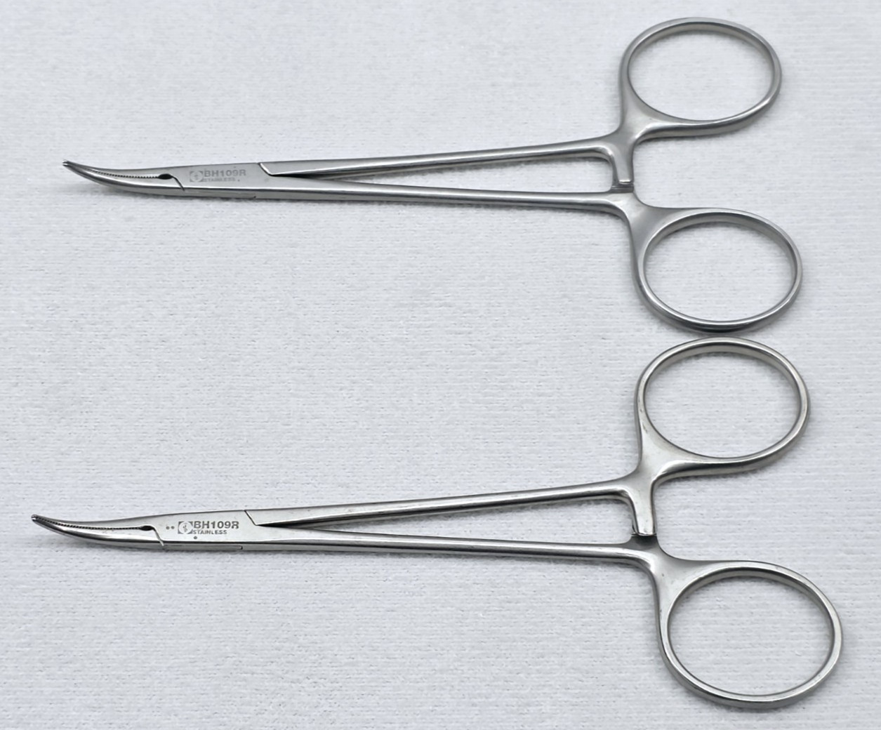 (2x) Aesculap Surgical BH109R MICRO-HALSTED Hemostatic Mosquito Forceps 5″