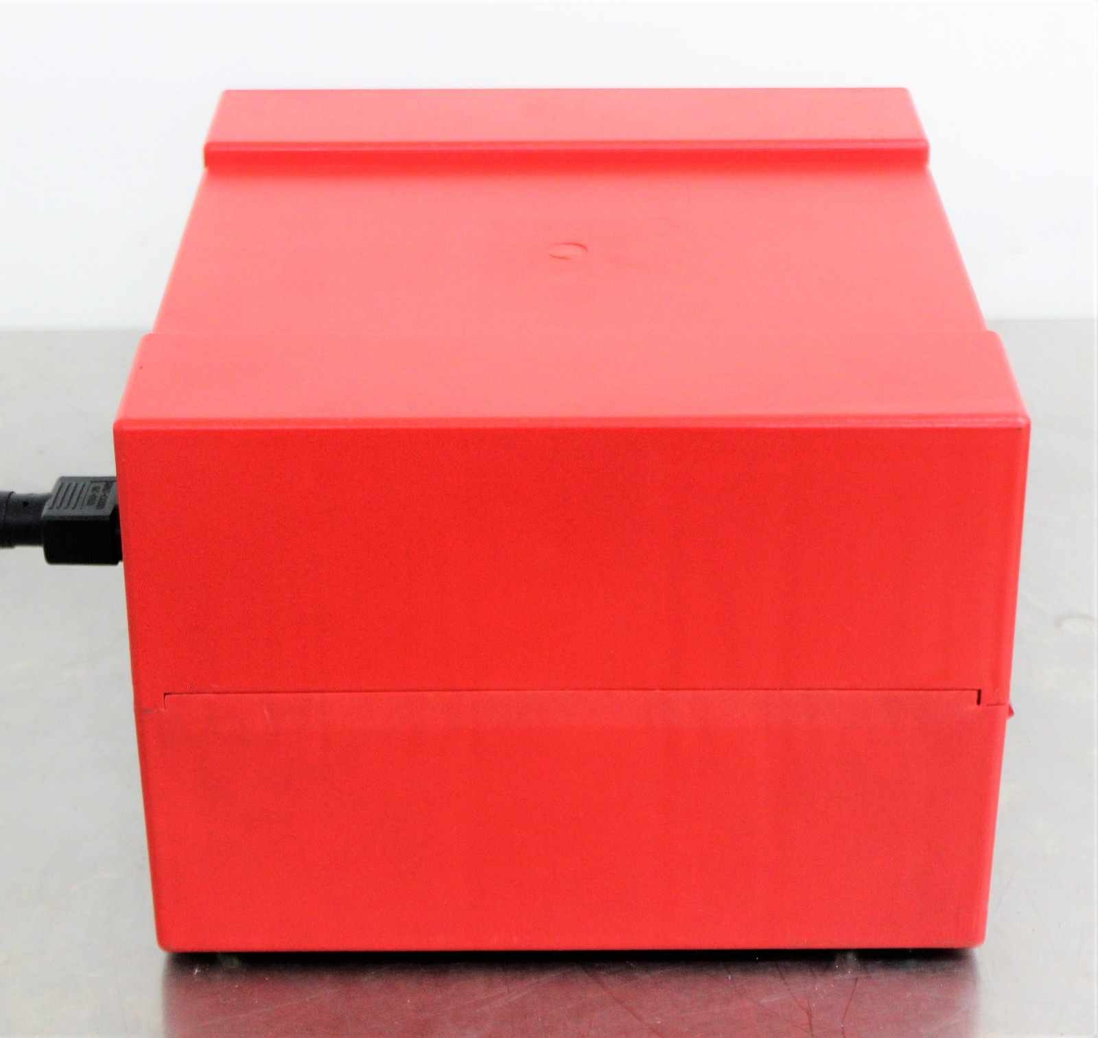 Eisco ESR-UV 1339 Universal Regulated AC/DC Power Supply 120/220V 5 (3367933)