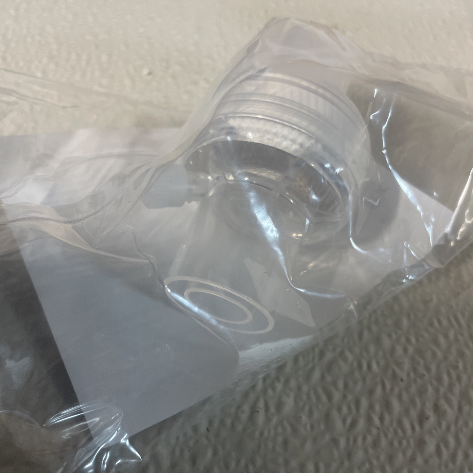 4 New DAR HME adult pediatric small vt 100-1000ml 353U5413. Free Shipping