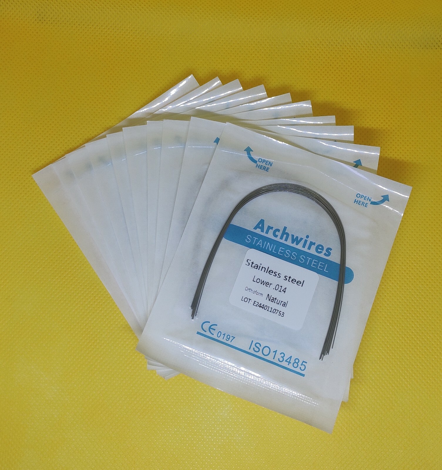 30Packs 300Pcs Dental Stainless Steel Arch Wires Orthodontic Round Natural Form