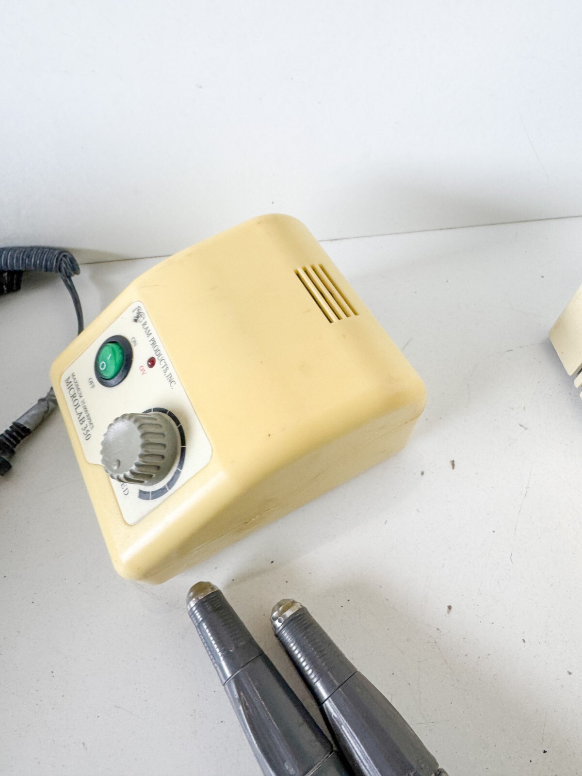 USED Litex 660 dental curing light Microlab 350 control, 2 tools, cables EL05