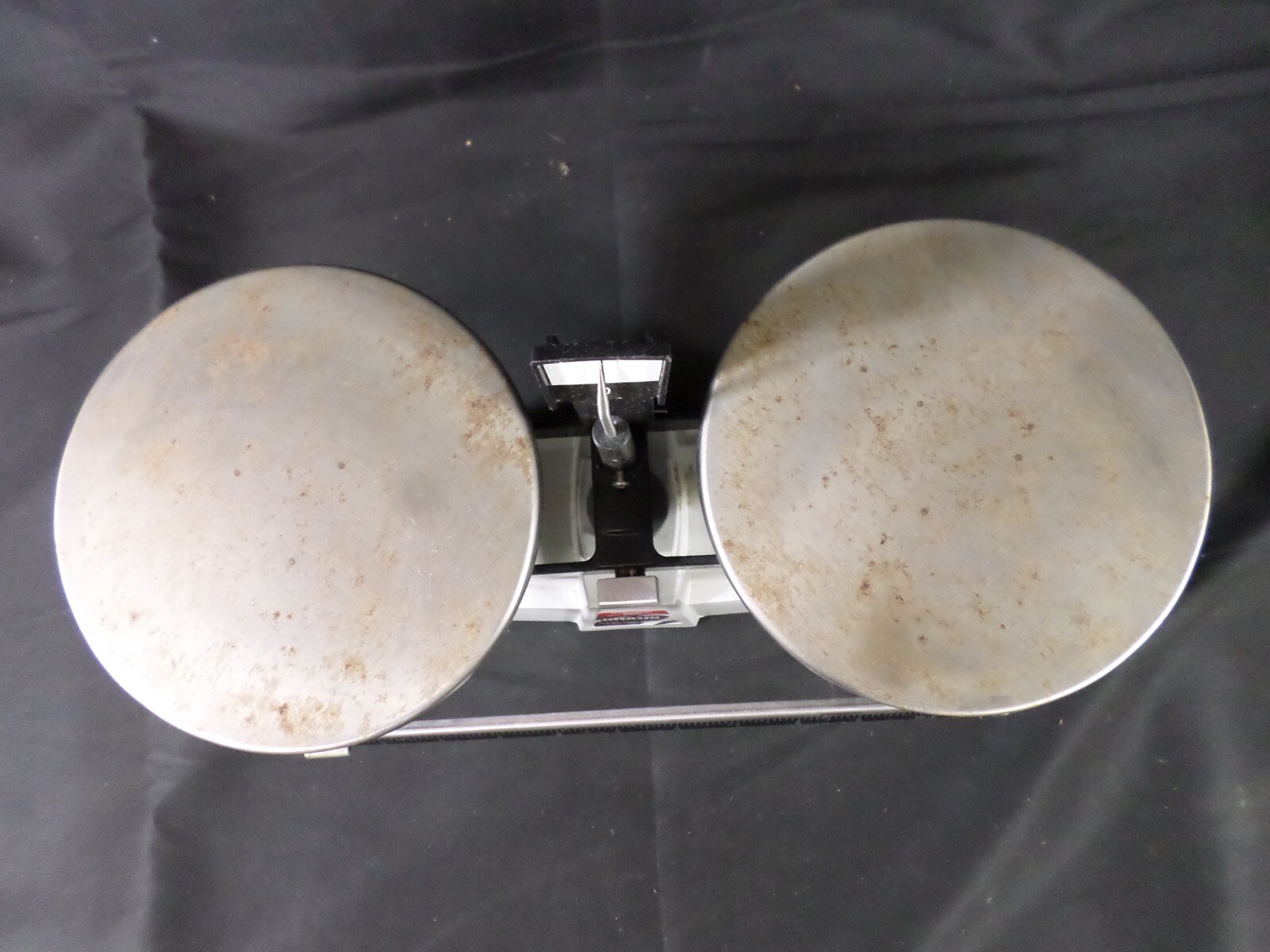 OHAUS Harvard Trip Balance Scale 2kg-5lb Capacity 1400/1500 Series