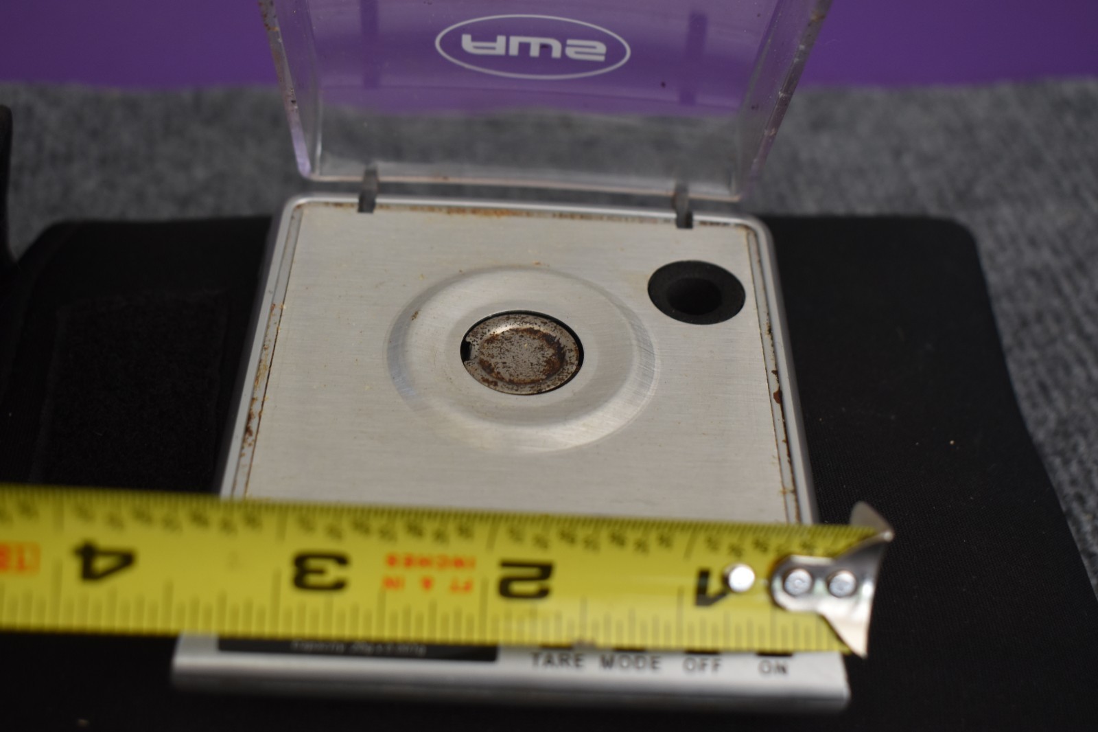 Gram Scales x2, one to 1/1000 gram to 20 grams and one to 1/100 to 100 grams