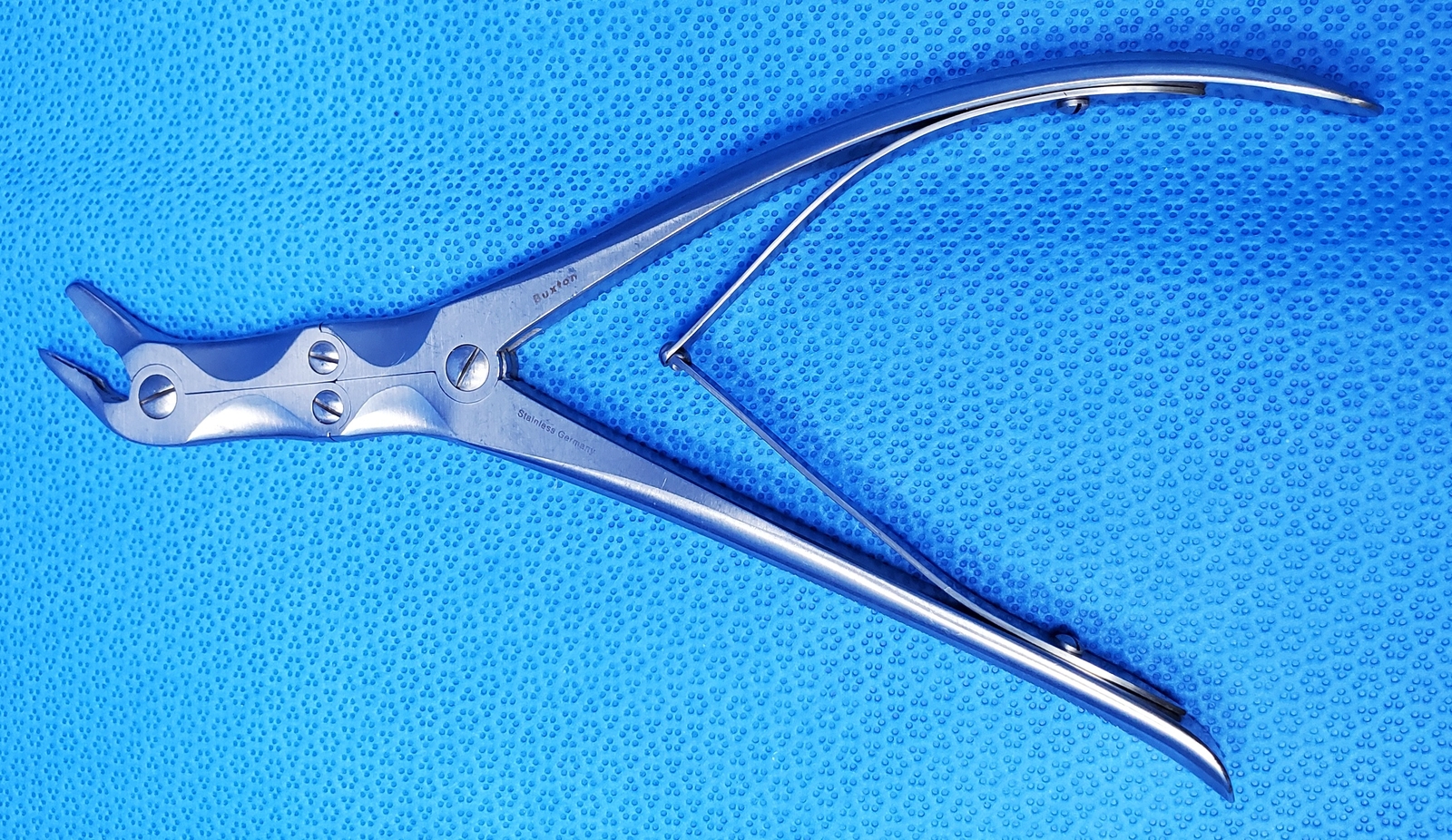Buxton 88-7701 Leksell Rongeur, Curved to Side, 4mm