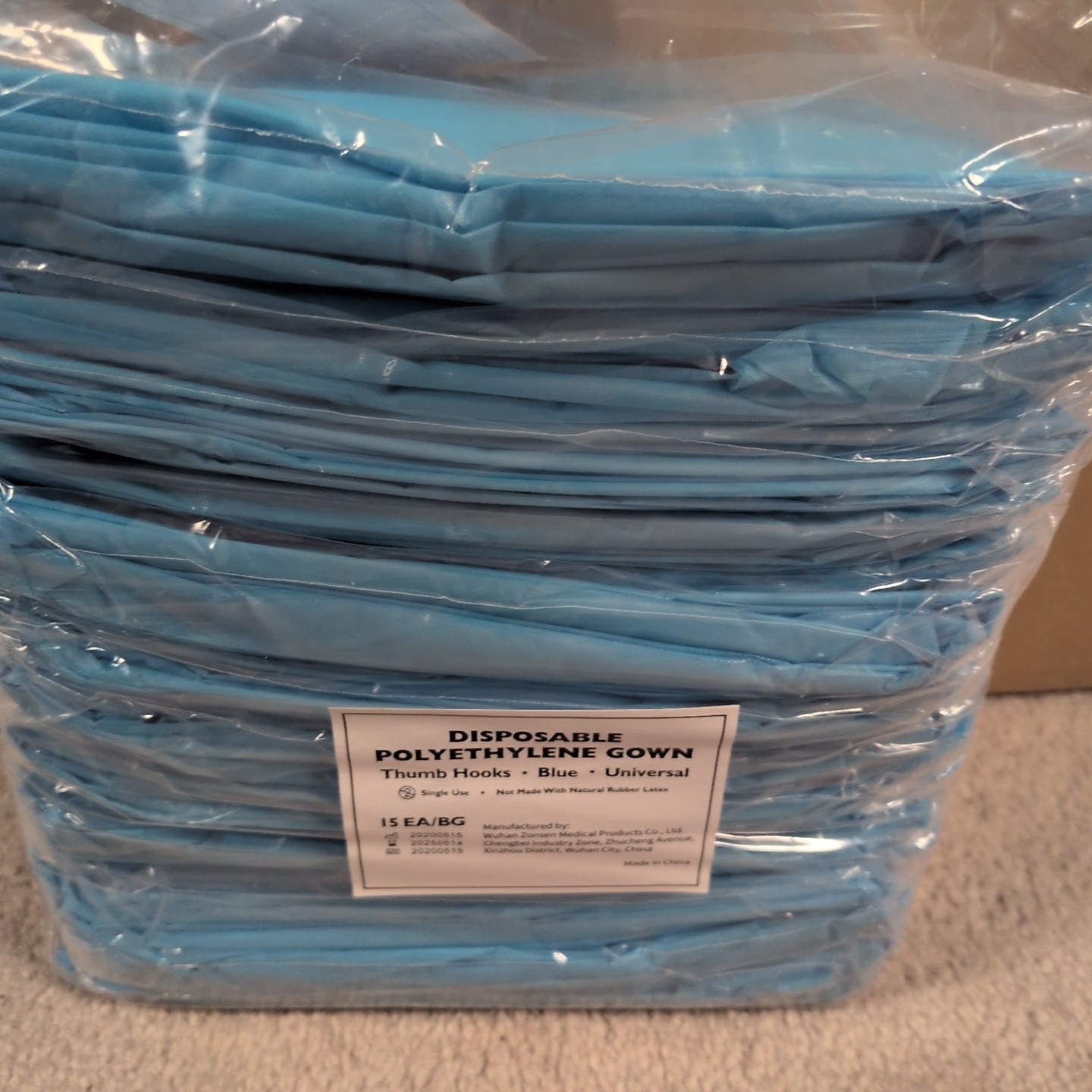 Polyethylene Level 1, Disposable,Non-Surgical Isolation Gowns Blue, 1 bag 15pcs