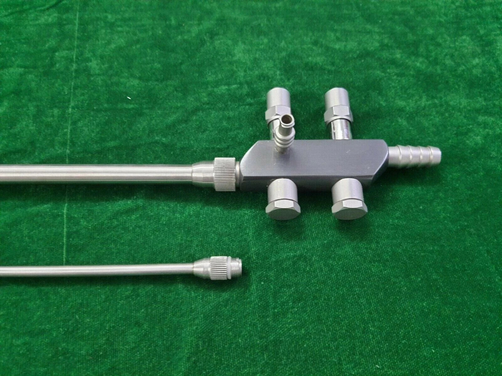 Laparoscopic Suction Irrigation 10-5mmx330mm Endoscoy Instrument