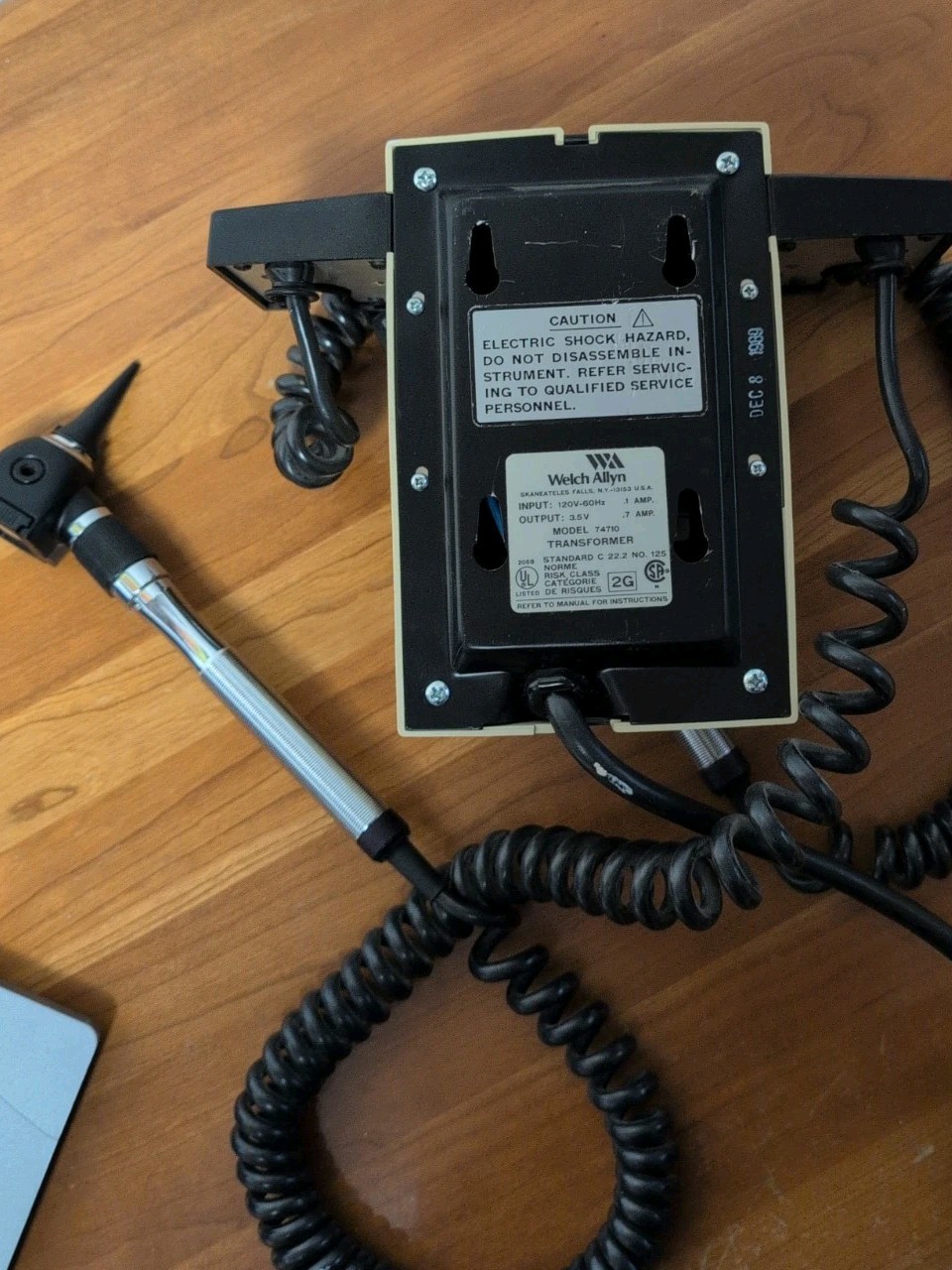 WELCH ALLYN 74710 SERIES WALL TRANSFORMER 120V-60Hz & KleenSpec Plus Dispenser