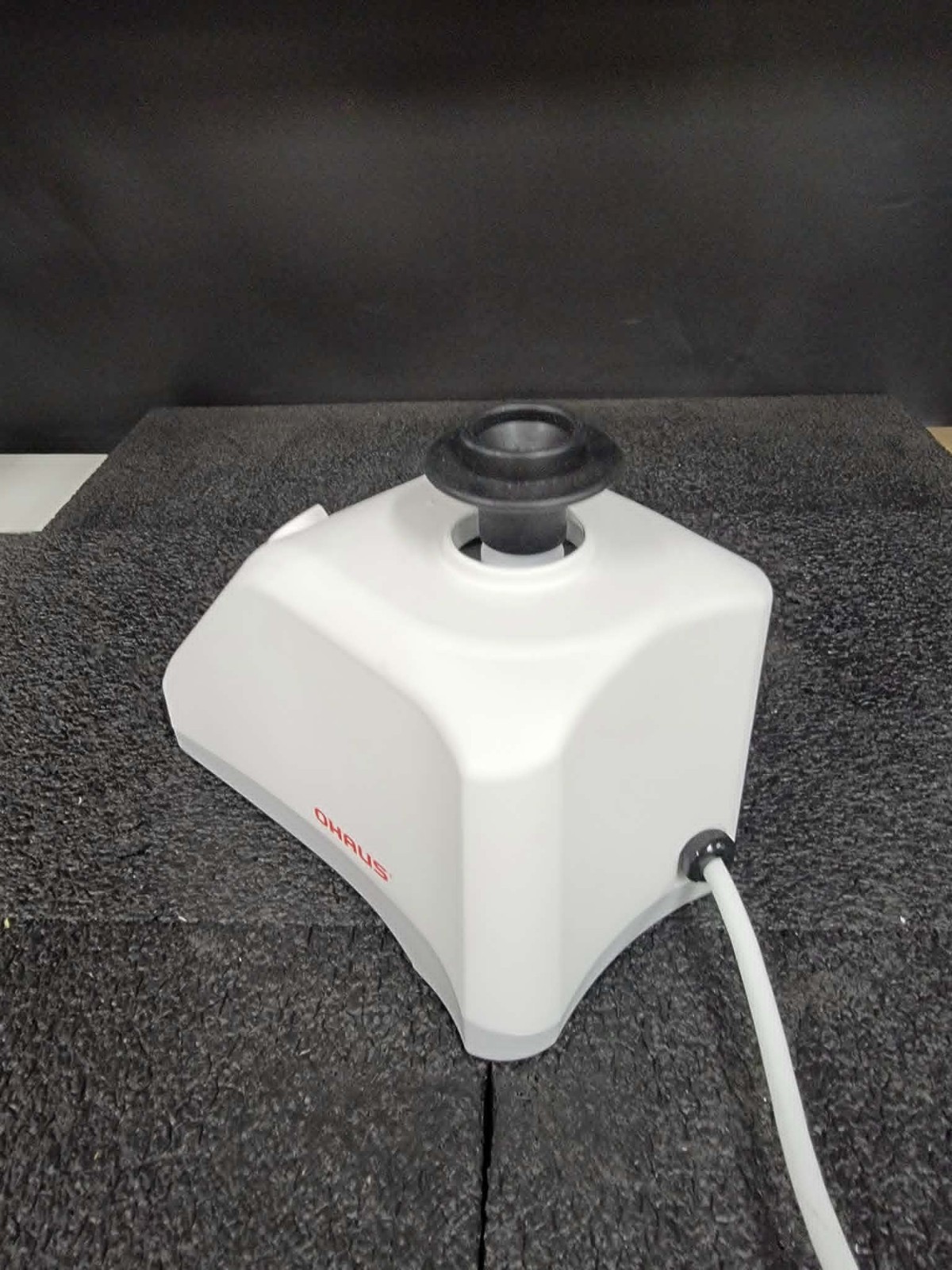 Ohaus VXMNAL Analog Vortex Mixer Shaker 300–3.200 rpm