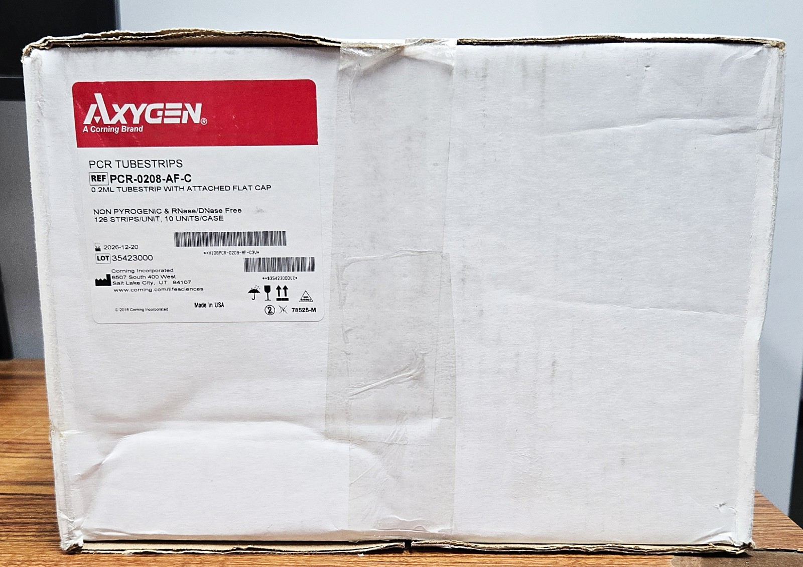Axygen PCR Tubestrips 0.2ml w/ Attached Flat Cap 126 strips/unit 10 unit/case