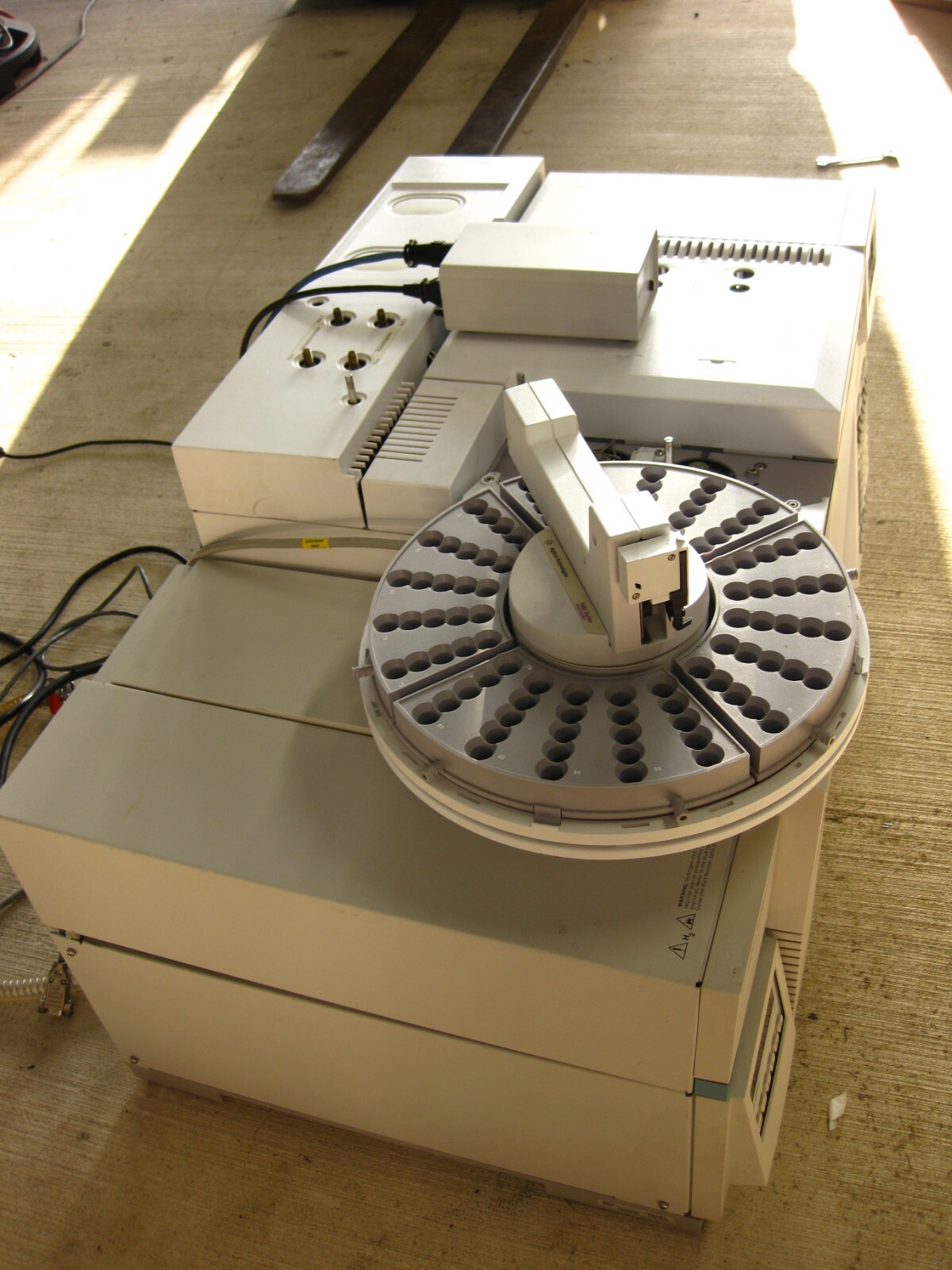 Agilent 6890N 5973N Diffusion Pump GCMS System 60 Days Warranty