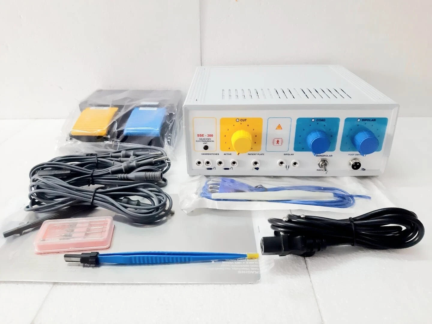 New Electrosurgica l Machine 300W Solid State Electric surge Analog 110V 220V**