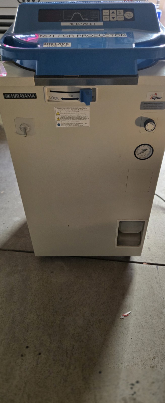 Hirayama HVE-50 Autoclave Sterilizer – 54L, 120V, US Seller FREE SHIPPING
