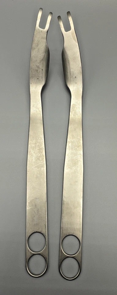 Innomed Flared Double Prong Cobra Retractor Set 6110-01 and 6110-02
