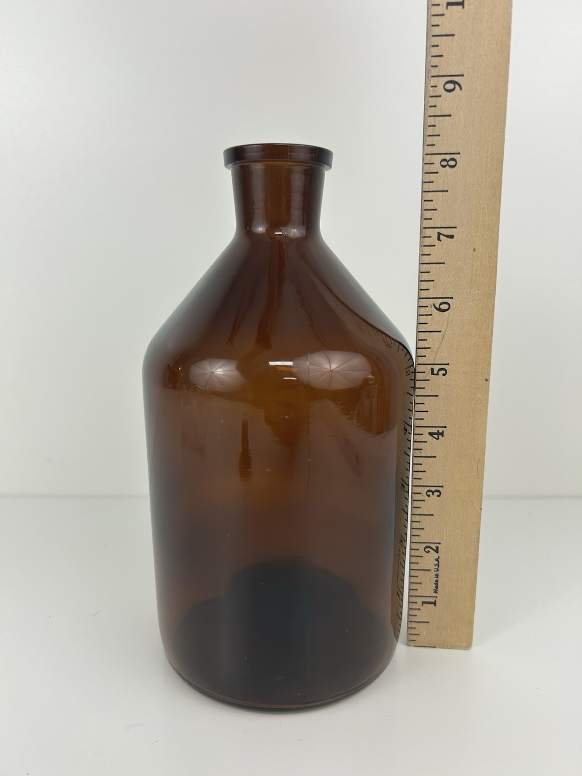 Vintage Wheaton Amber Glass Reagent Bottle With Glass Stopper Made In USA