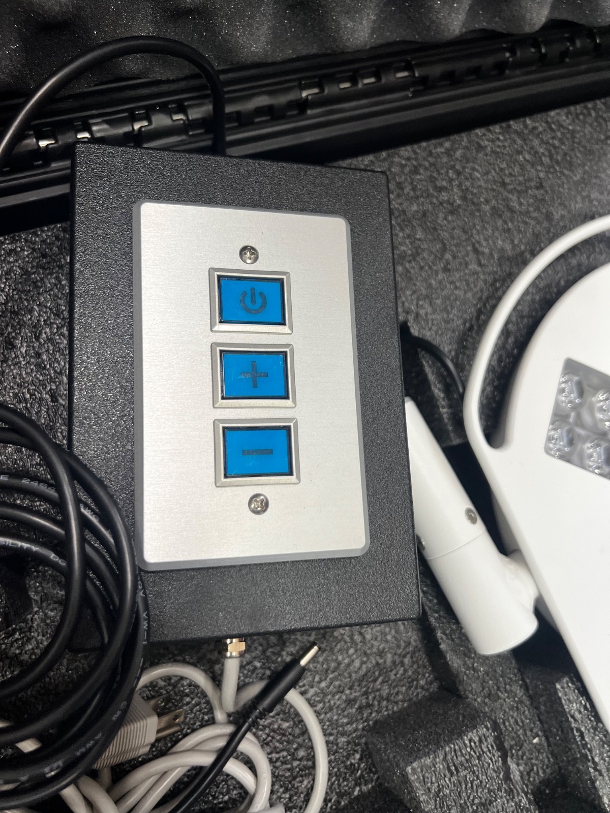 StarTrol Galaxy 8×4 and 4×4 Single Ceiling Mounted Light