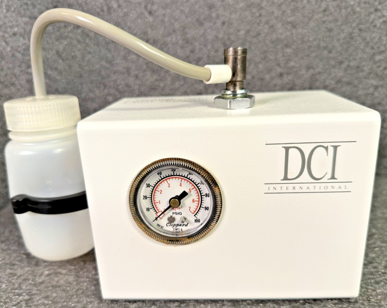 DCI Dental Handpiece Cleaner Lubrication Station Pneumatic Air Driven