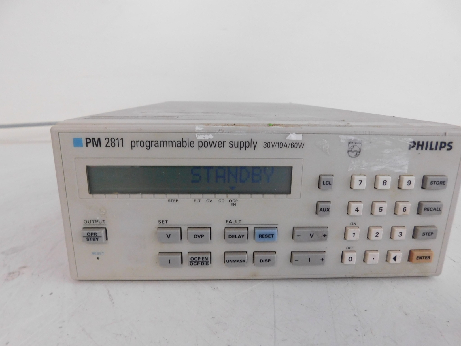 PHILIPS PM 2811 PROGRAMMABLE POWER SUPPLY 30V/10A/60W (LWP58)