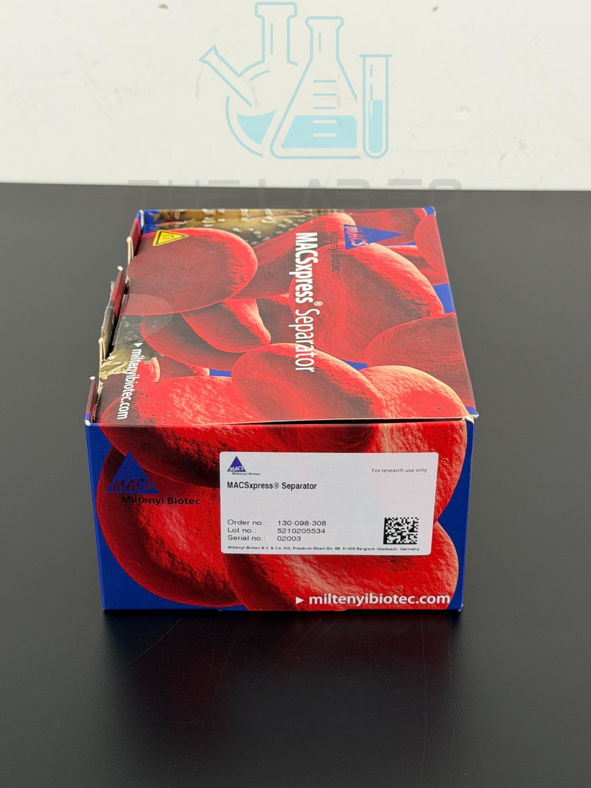 NEW Miltenyi Biotec MACSxpress separator for cell isolation