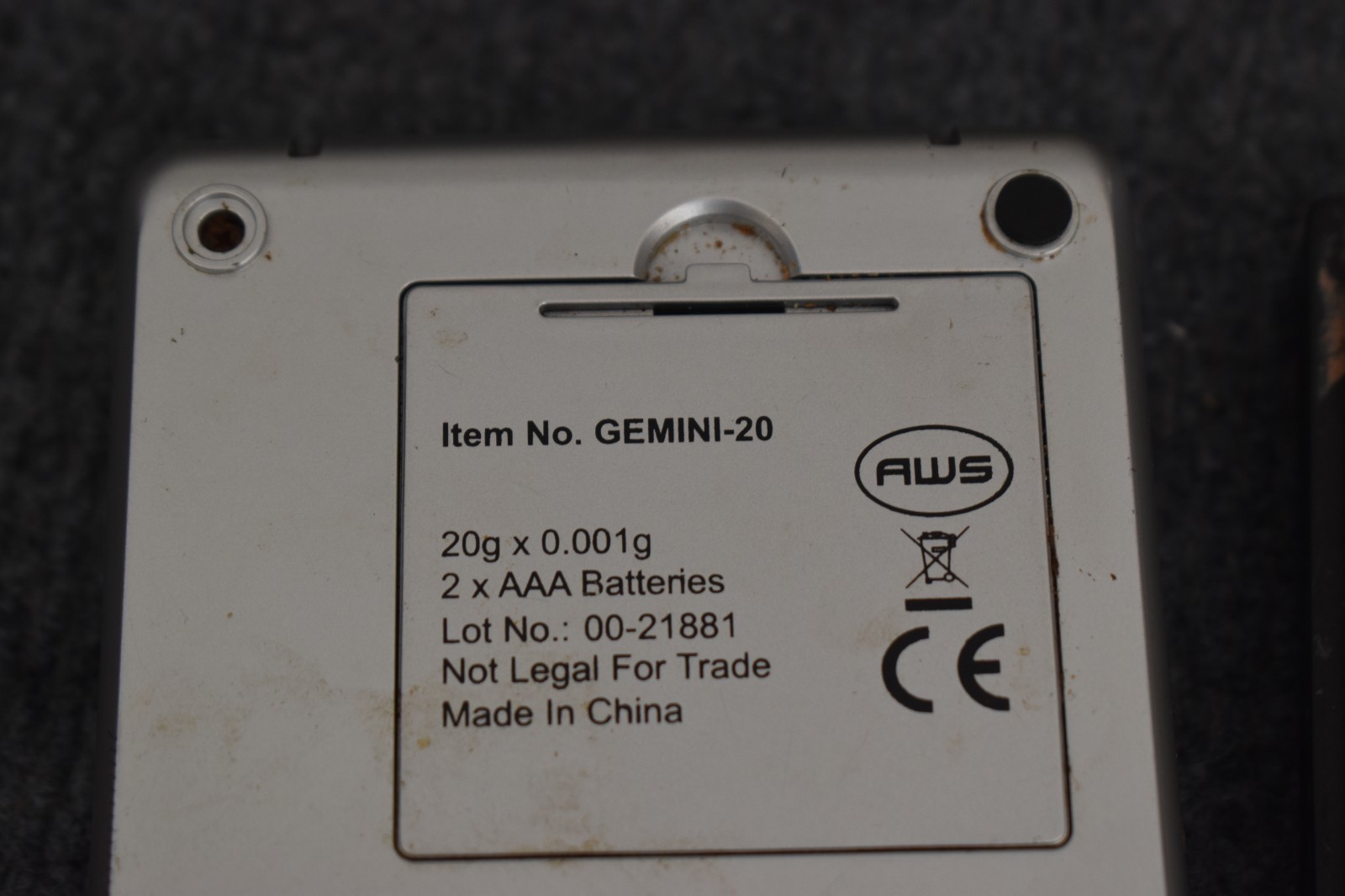 Gram Scales x2, one to 1/1000 gram to 20 grams and one to 1/100 to 100 grams
