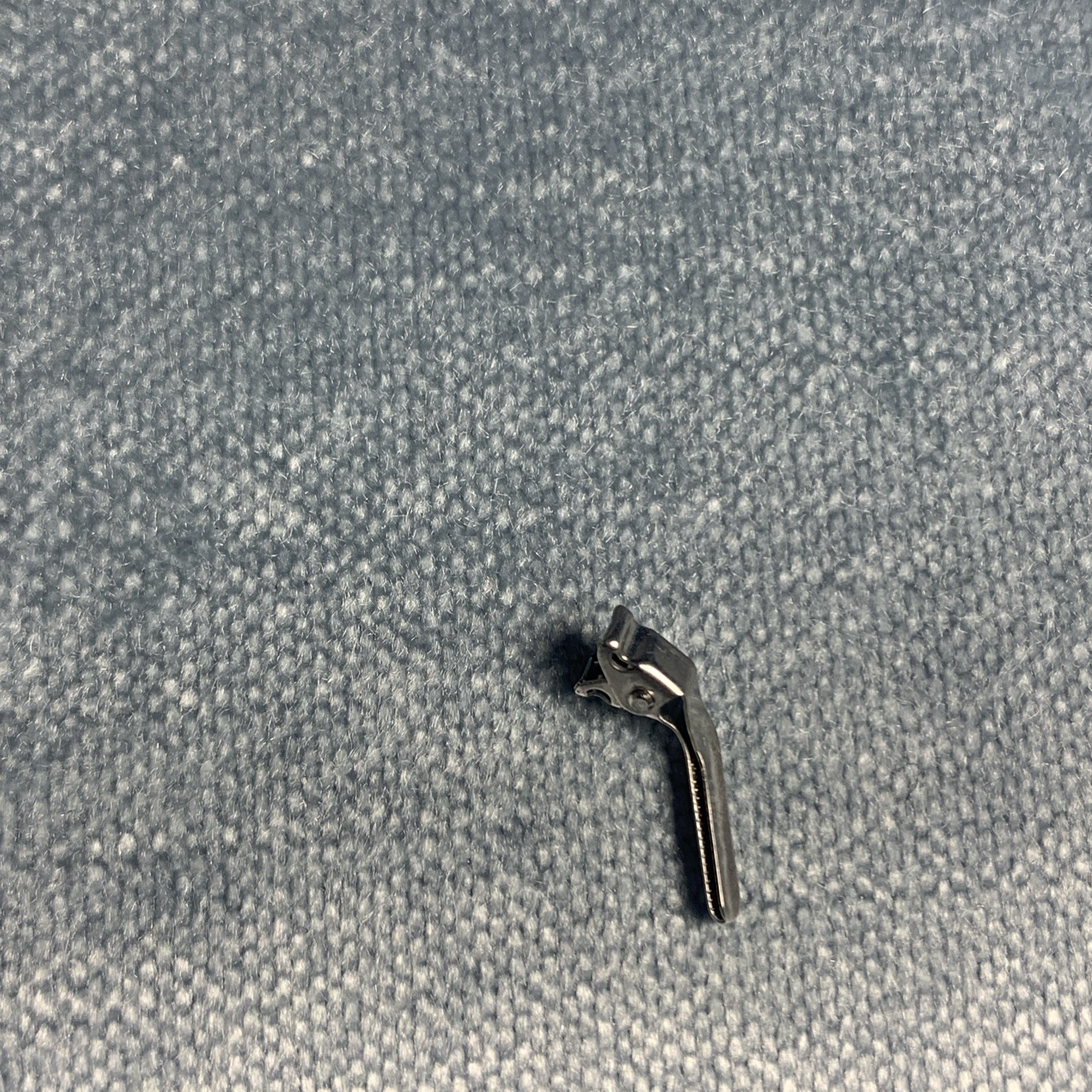 Microvascular Clamp Angled Serrated Unbranded