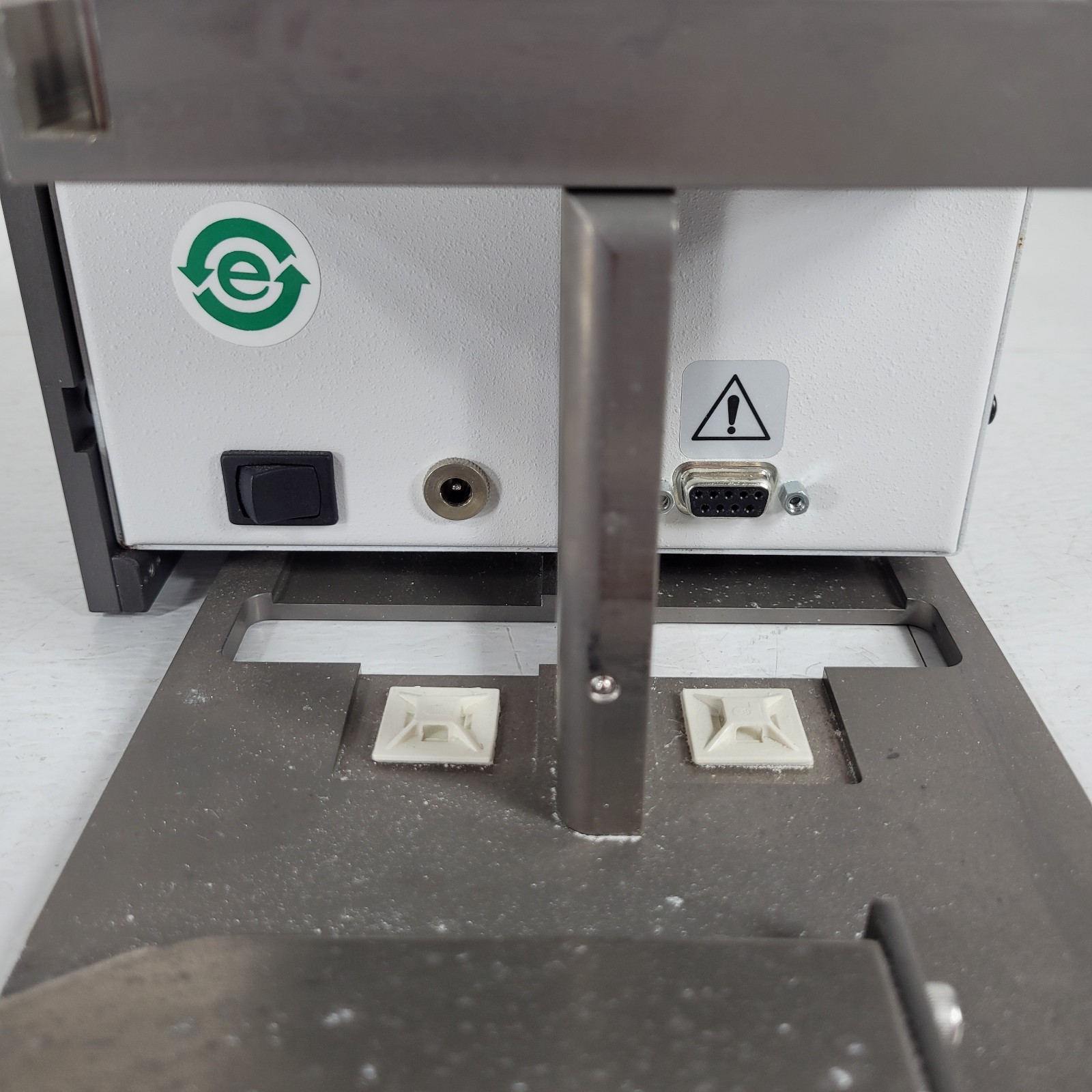 TESTED Abbott M2000SP Chilling Hot Plate 12VDC -10 to +100 Degree C 96 Vial Tray