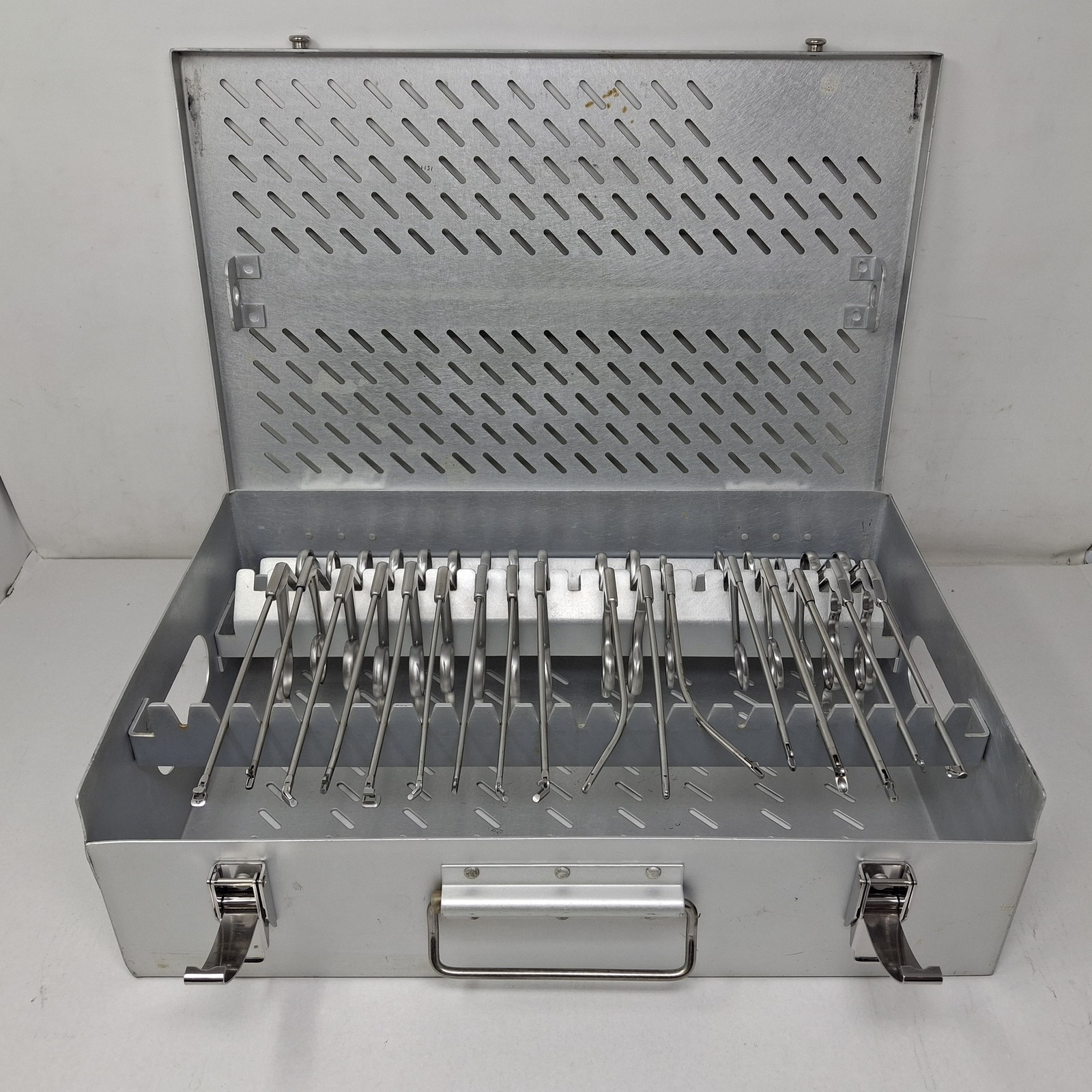 Arthroscopy Surgical Punch Set