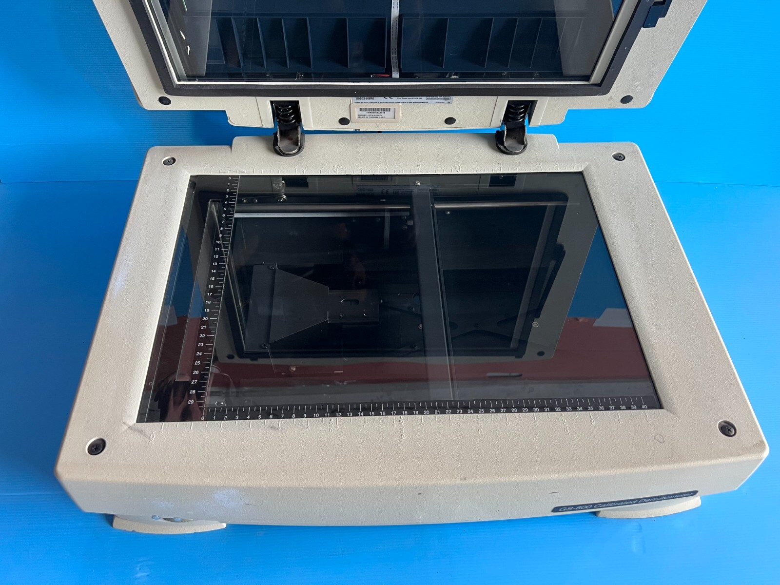 BIO-RAD GS-800 CALIBRATED DENSITOMETER PowerLook 2100XL