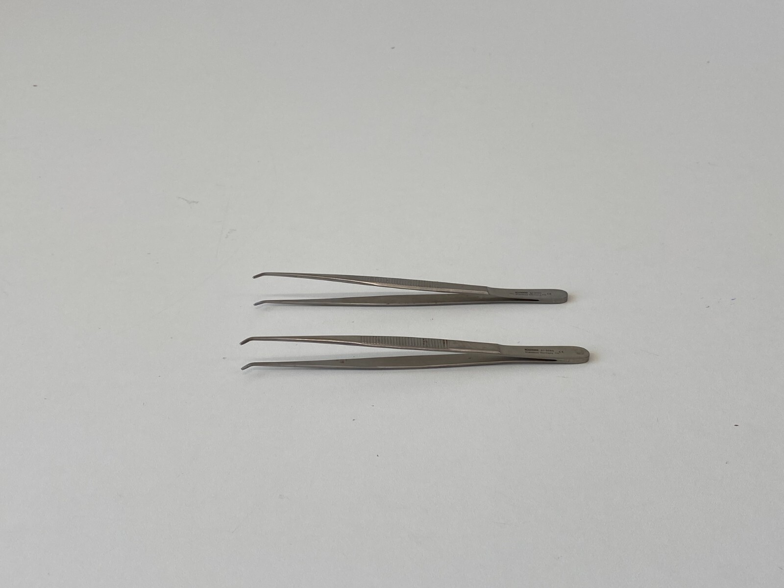 L35: Lot of 2 W.Lorenz 01-9095 Forceps
