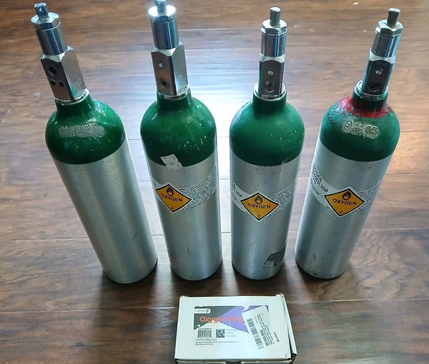 Lot of 4 Oxygen Cylinders M6 Tanks 170 Liter CGA870 With Brand New Regulator