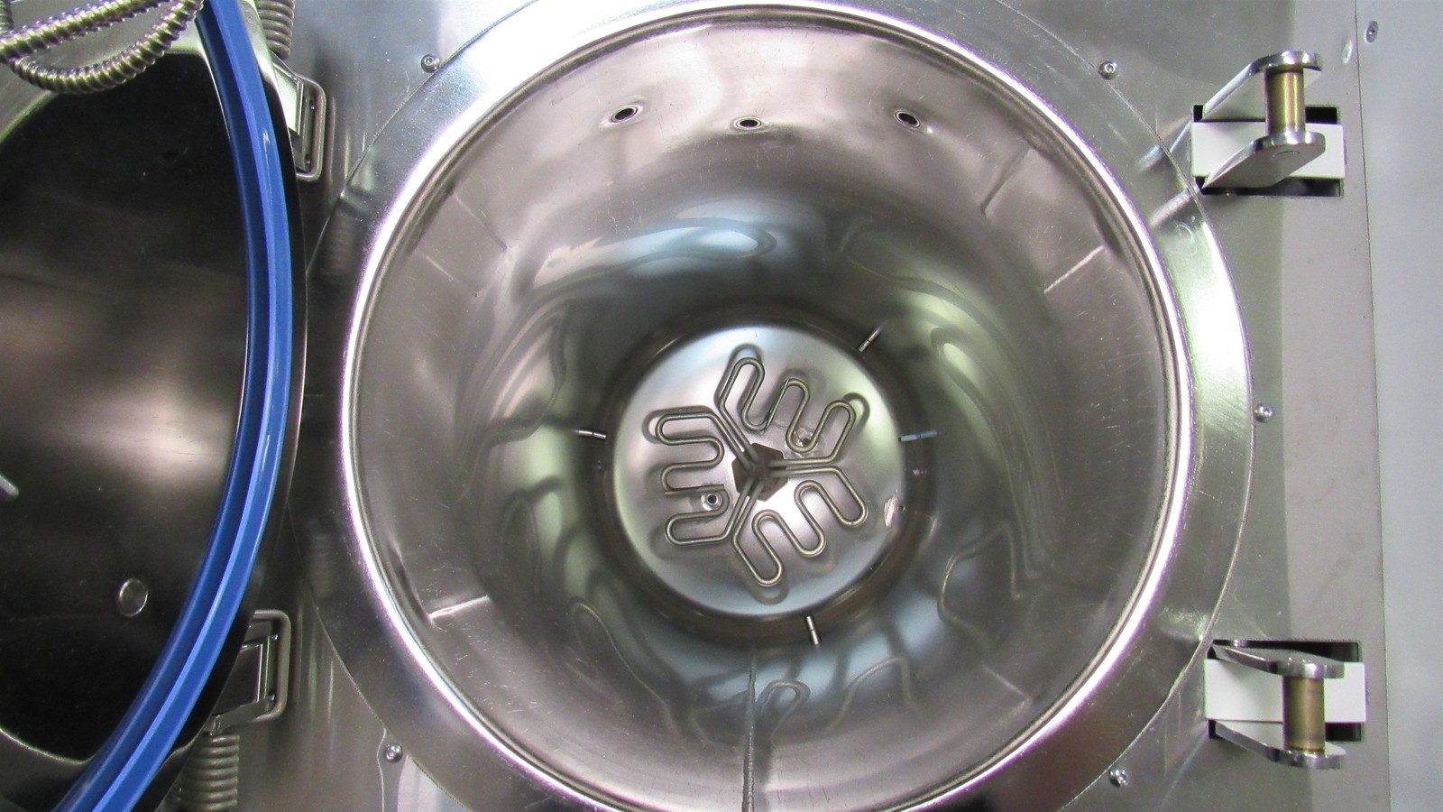 Tuttnauer 3870 ELV 85-Liter Vertical Autoclave/Sterilizer; 208/230V 3PH