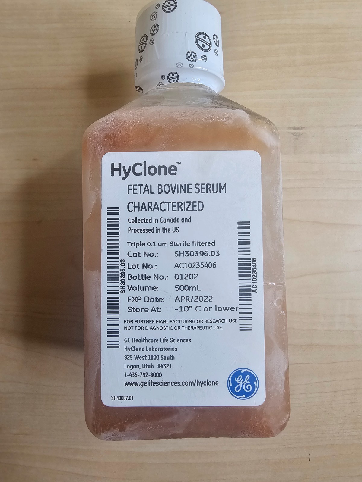 HyClone FETAL BOVINE SERUM (FBS) 500ml, exp APRIL /2022