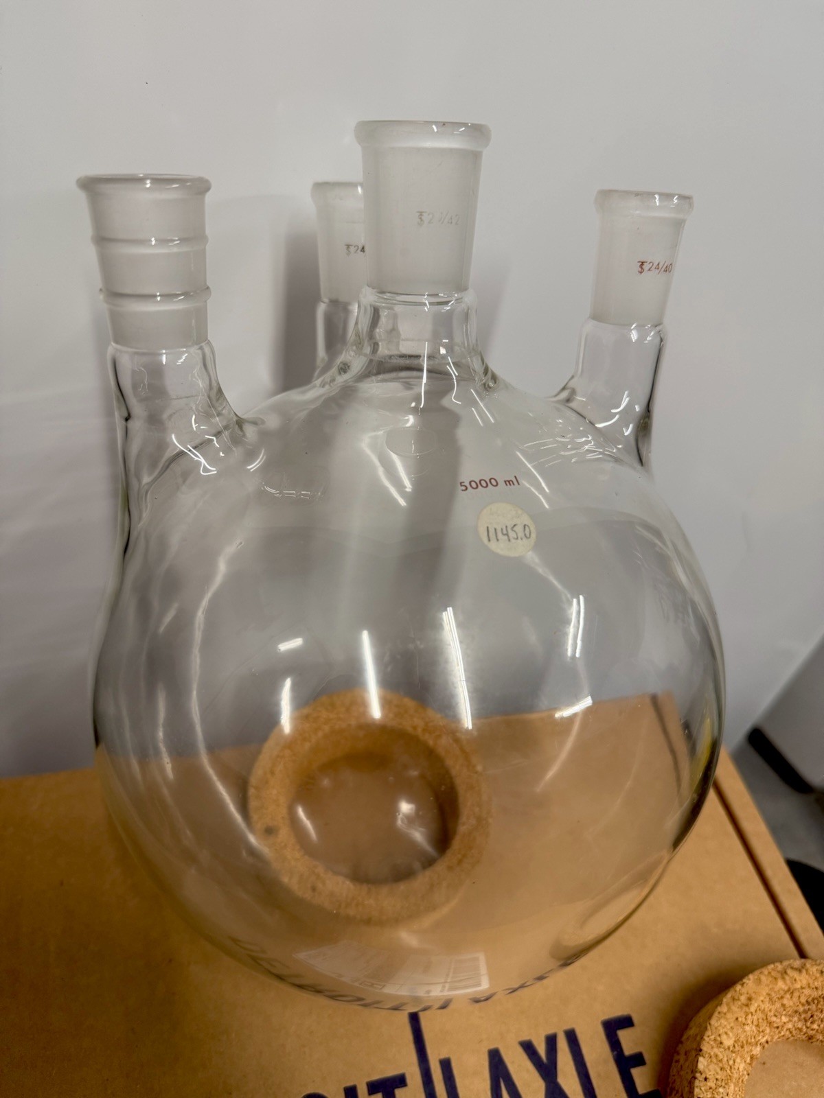 Glass 5 liter 4-neck round bottom 24/40 & 29/42