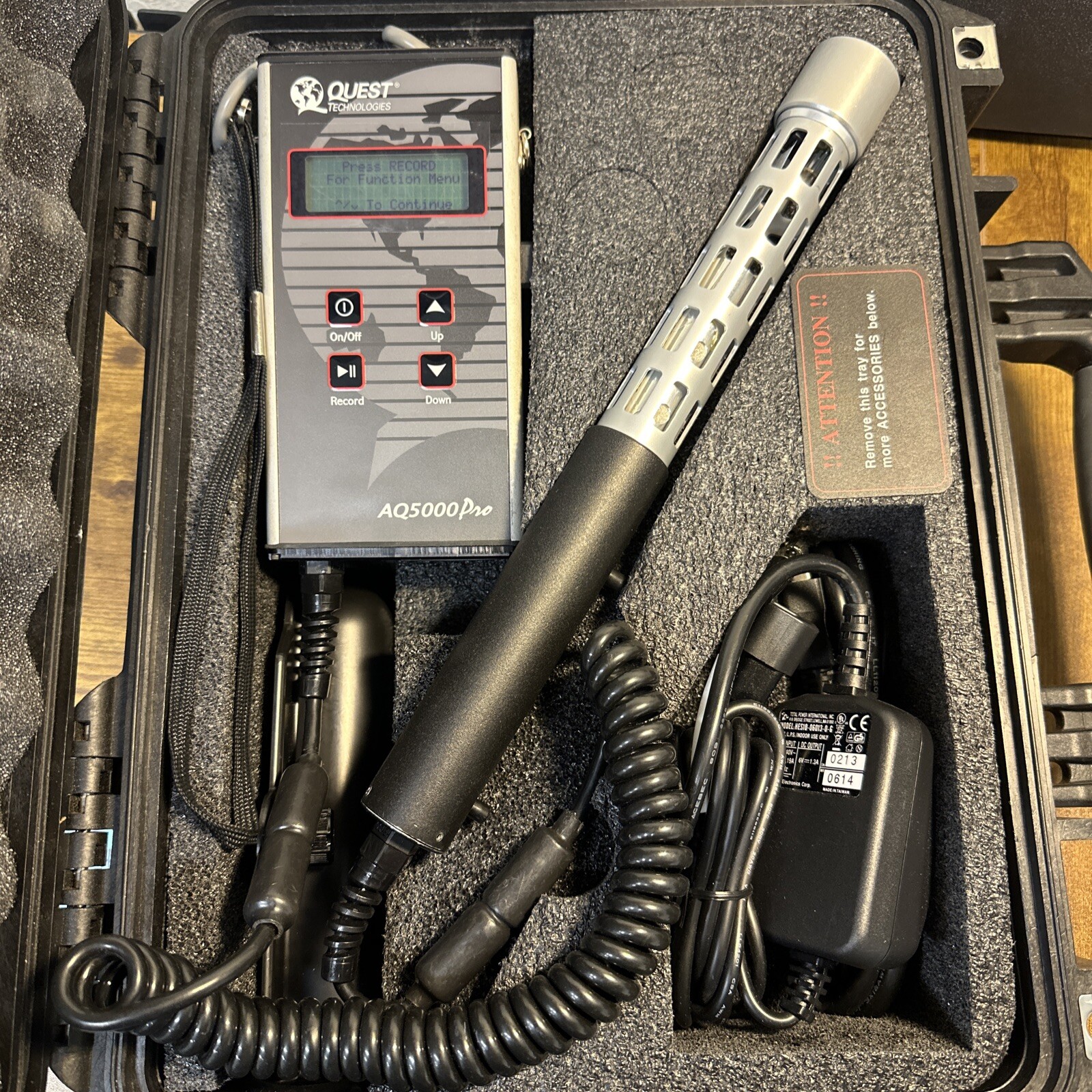 QUEST TECHNOLOGIES AQ5000 PRO INDOOR AIR MONITOR