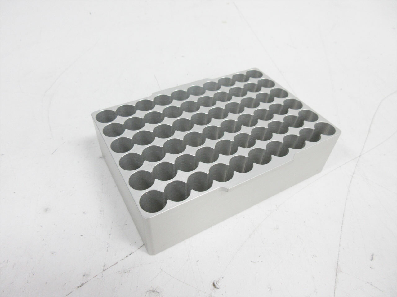 60 WELL HOLDER for SHAKER 5″ x 3.3″ DIMENSIONS