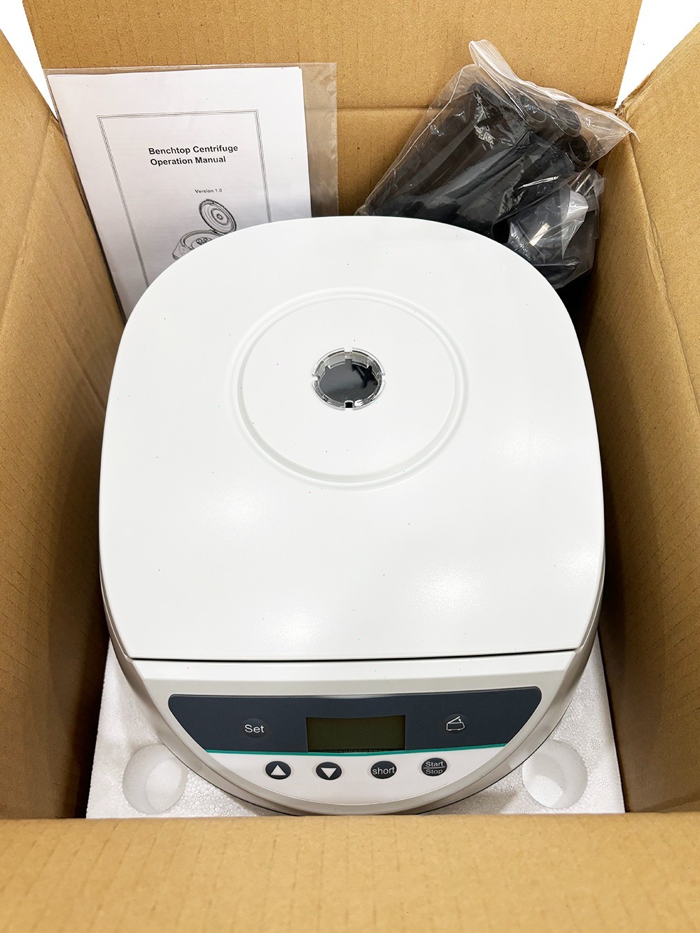 Lab Centrifuge Machine with Large Capacity 6*15ml Centrifuge Tube Max RCF 3074xg