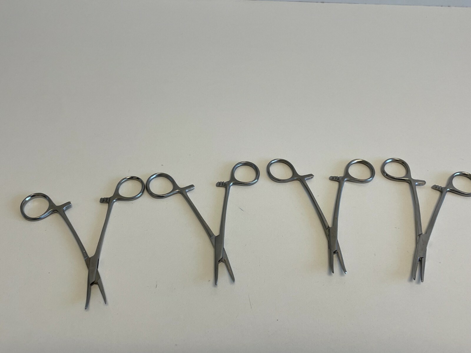 AA7: Lot of 13 Surgical Unbranded Instruments – See pics