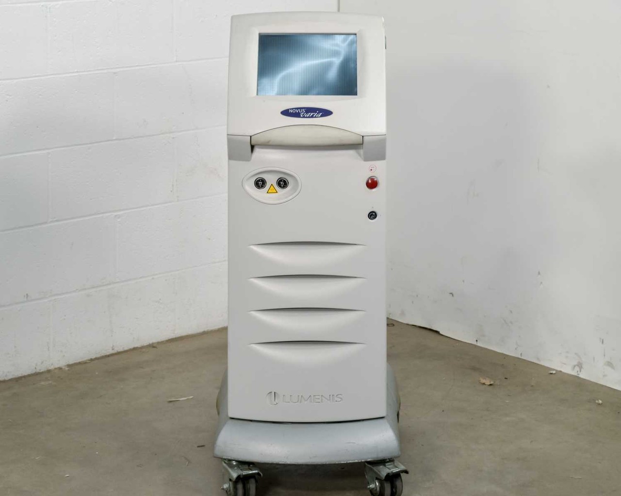 Lumenis Novus Varia Multicolor Photocoagulation Laser System Parts Repair