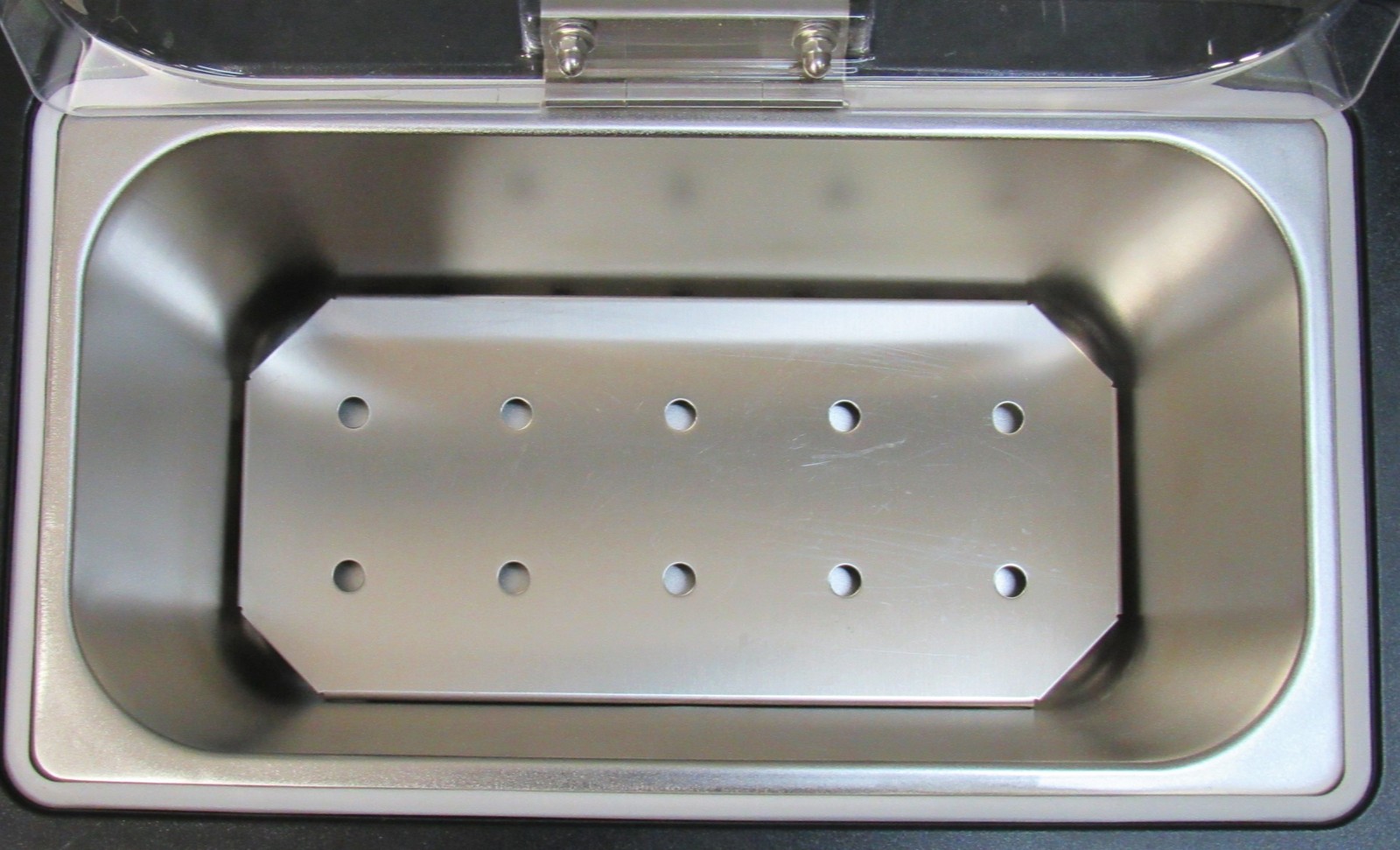 VWR Polyscience WBE05 General Purpose 5-Liter Heated Water Bath; 120V 60Hz