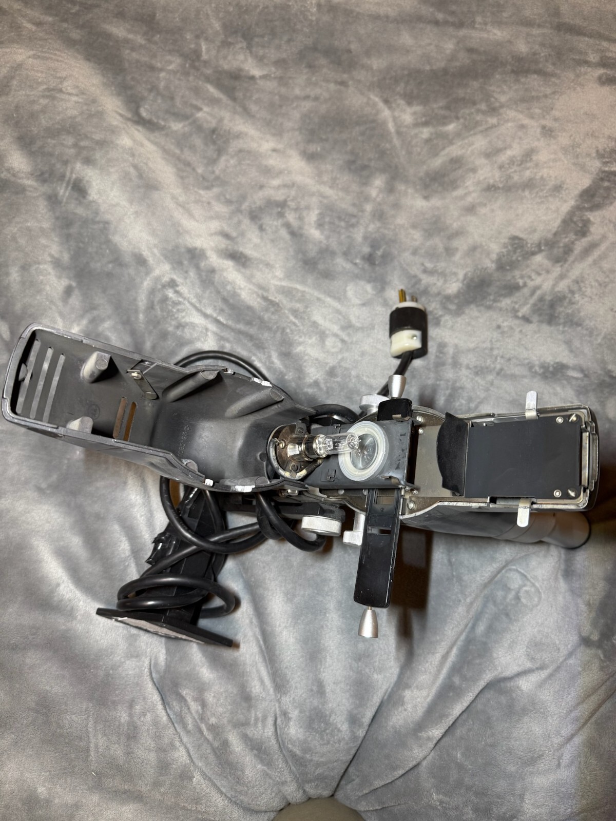 Lot of 4 Chart Projectors – Marco, American Optical, Unbranded – Tested. READ