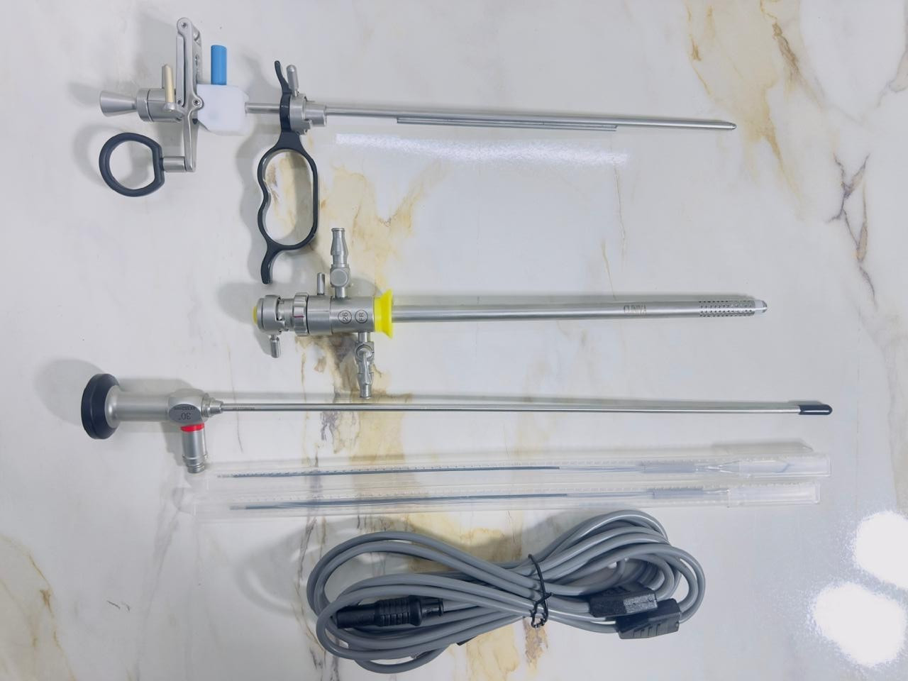 Bipolar Resectoscope Set Large, 24/26 Fr./Charr. with continuous flow And Loop