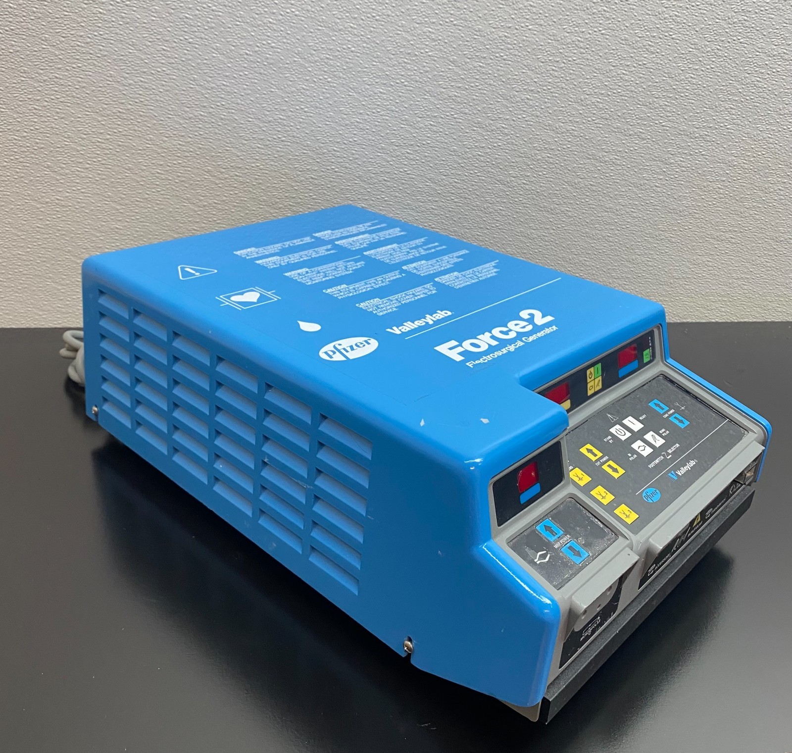 Valleylab Force 2 Solid State Electrosurgical Generator 300 watts