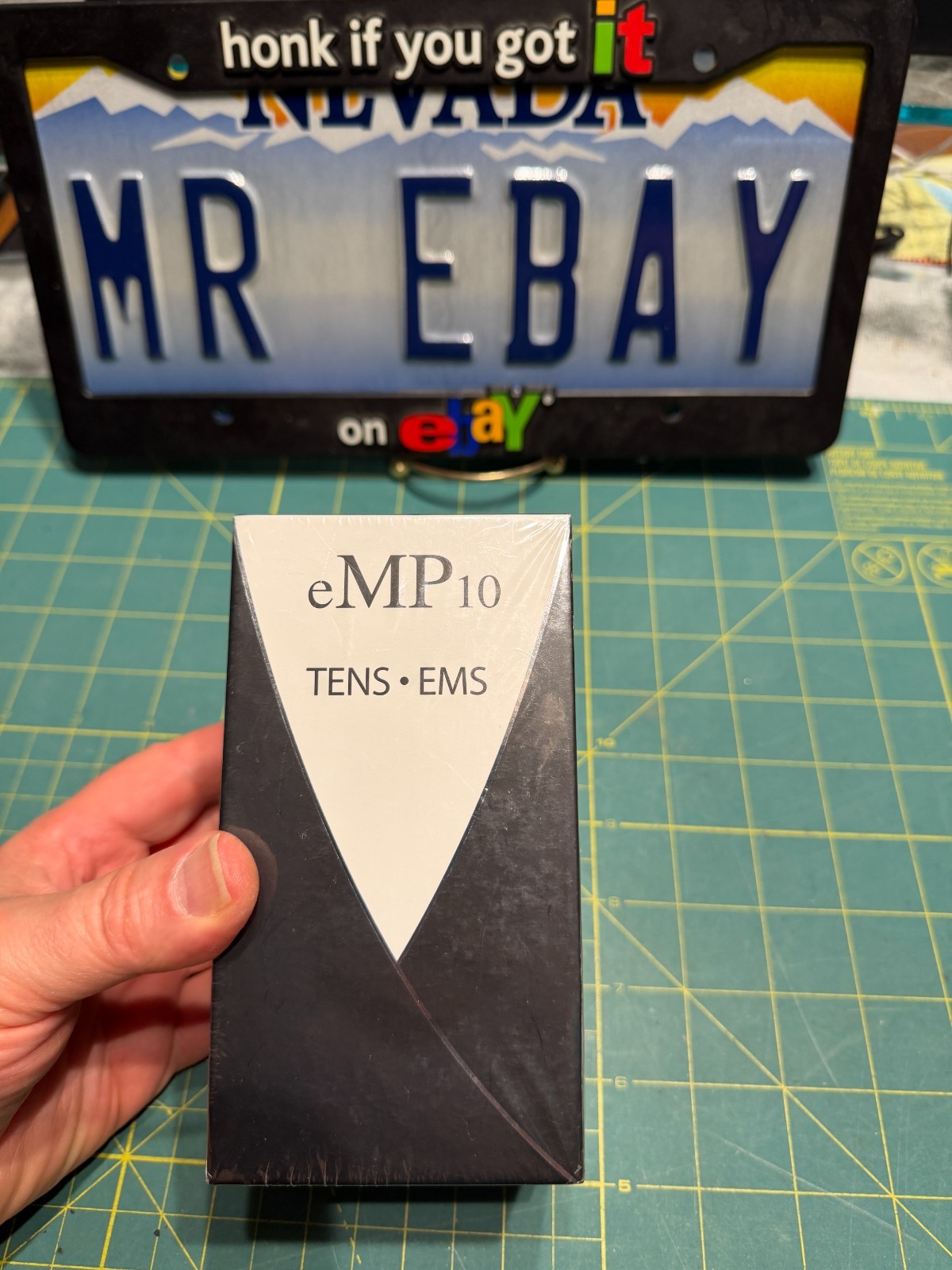 eMP10 Portable TENS/EMS Unit Pain Relief Exercise Relief New sealed Box
