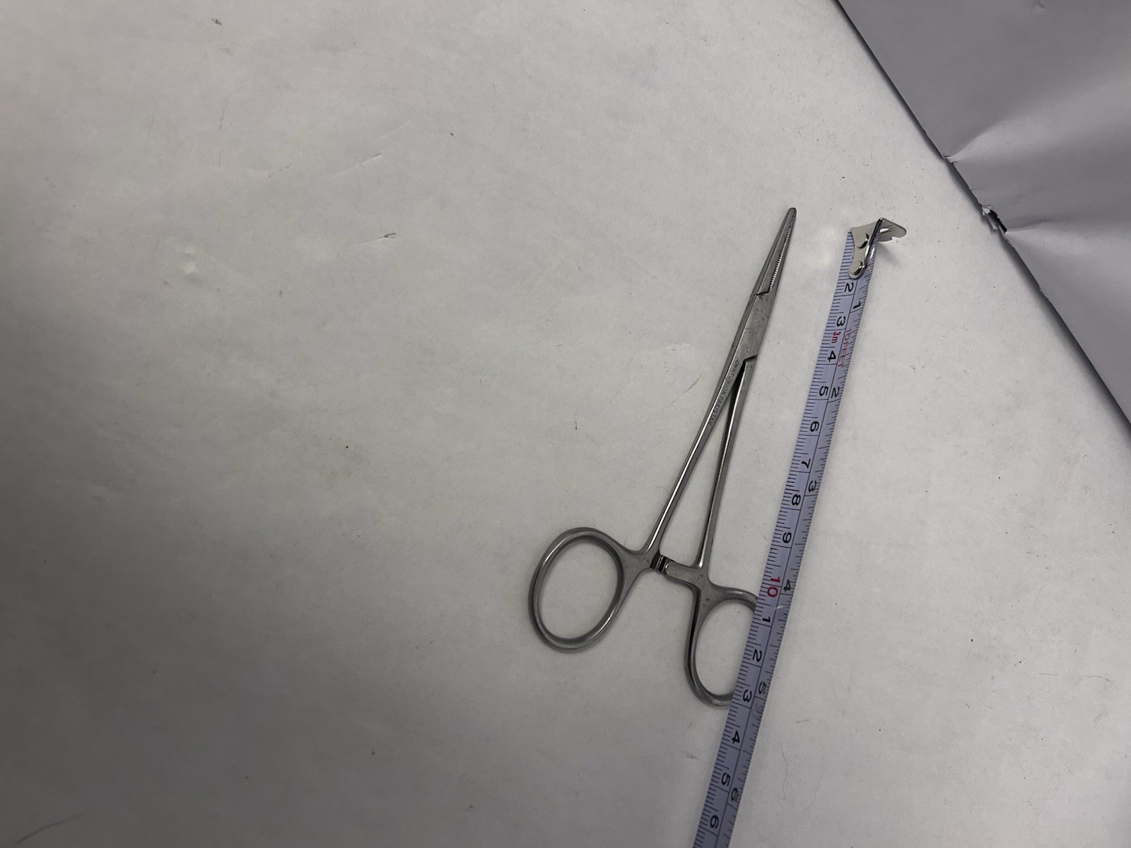 Small Stainless Steel Clamp unbranded made in Pakistan Medical use
