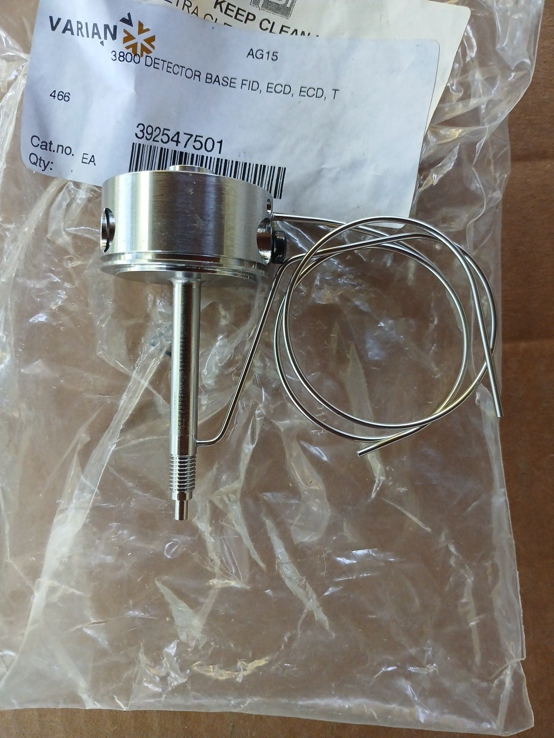 Varian Bruker 392547501 GC Detector Base Assembly FID ECD TSD 03-925475-01
