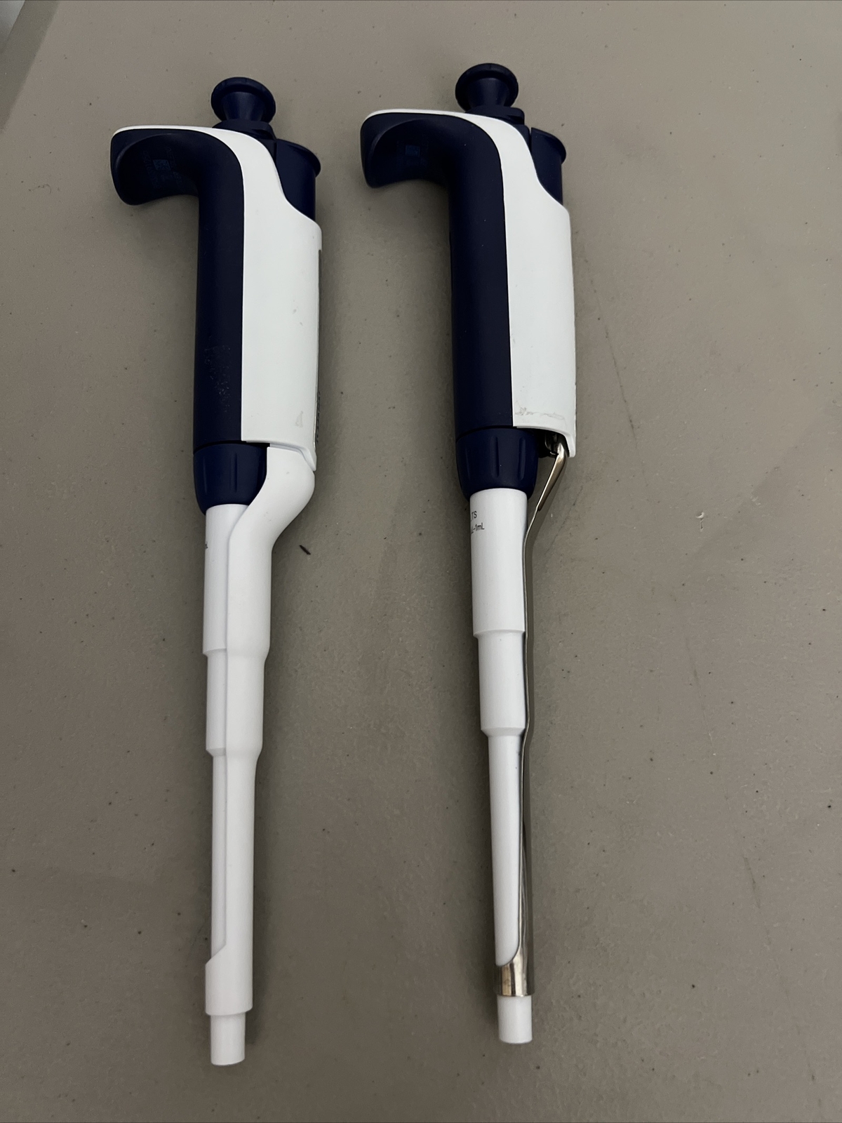 ONE Rainin L-1000 XLS Pipet-Lite LTS Pipette 100uL-1mL Pipetman Pipettor