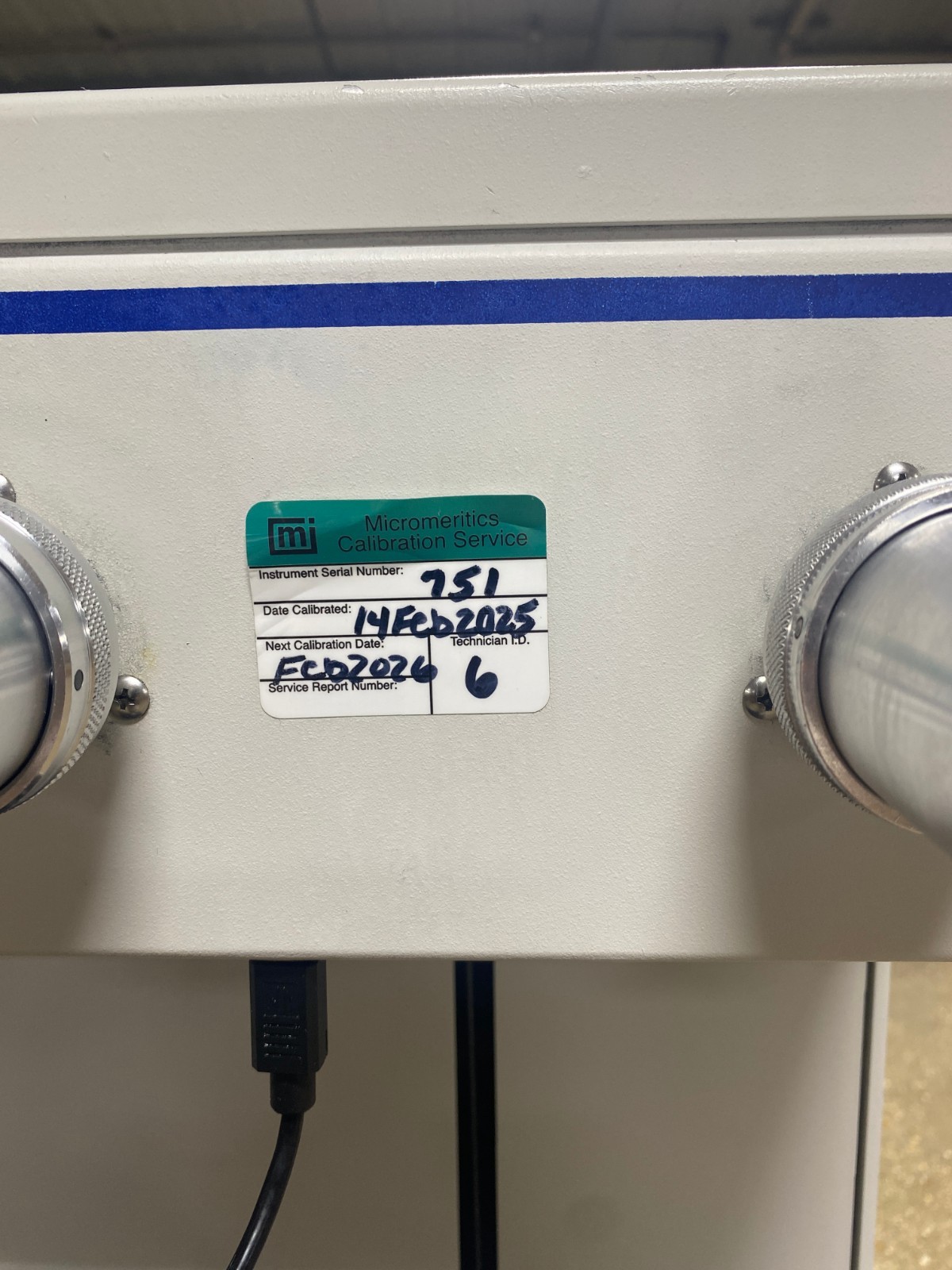 Micromeritics AutoPore IV 9520 Mercury Porosimeter 16,026 Chamber Cycles