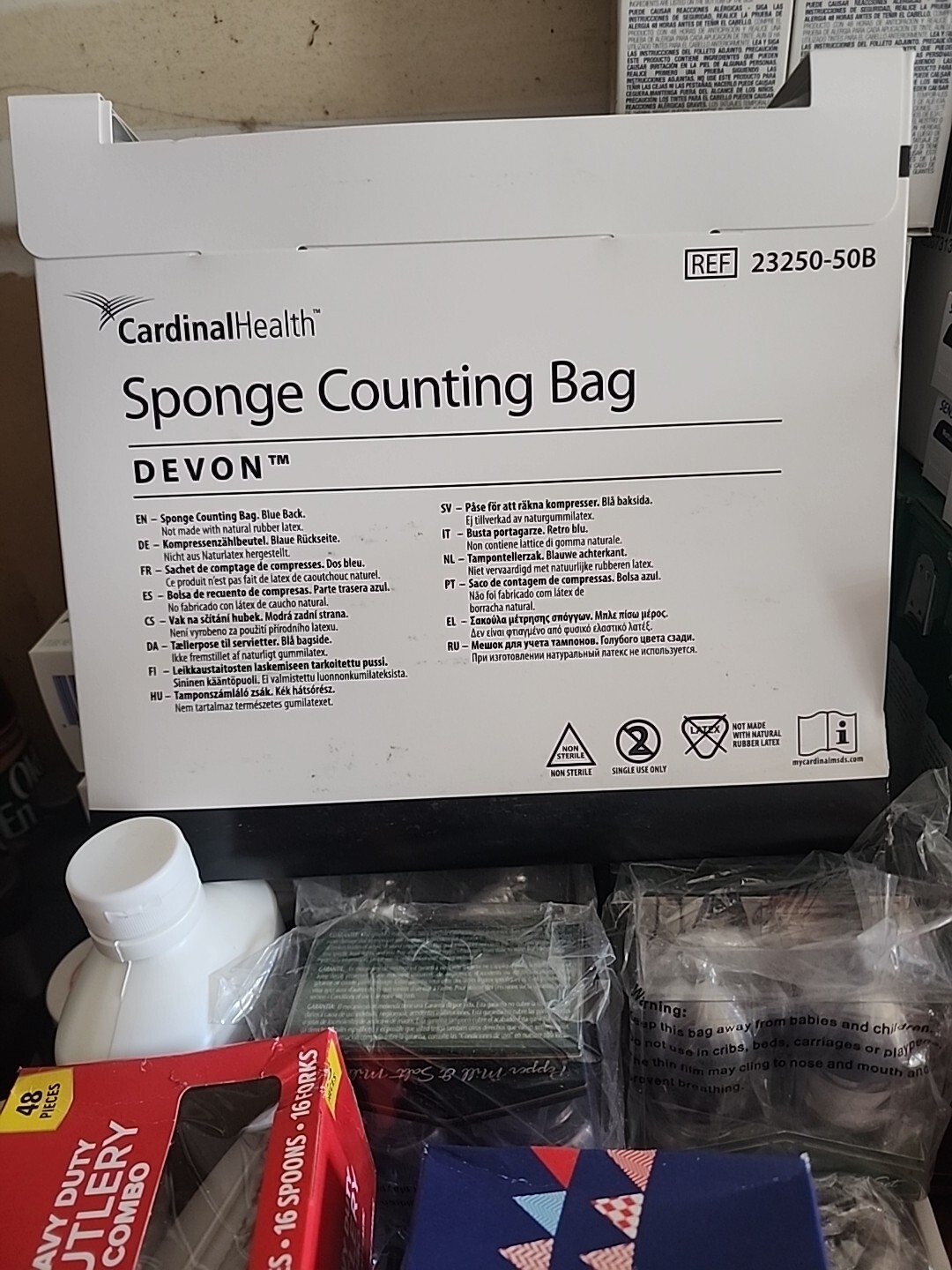 Cardinal Health #23250-50B Devon Sponge Counting Bag, Blue – Qty: 50