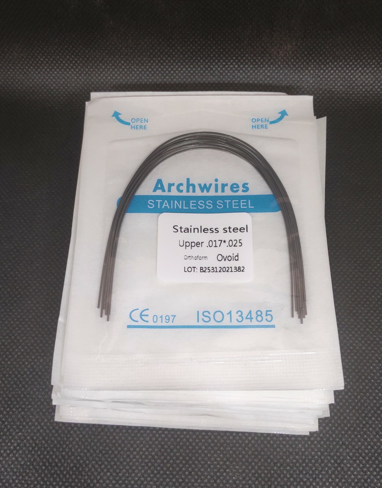 30 Packs Dental Orthodontic Stainless Steel Arch Wires Ovoid Form Rectangular