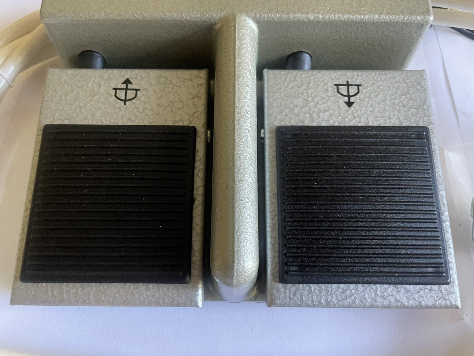 Parelec F 95110 Sannois Table Height Foot Pedal For CT System